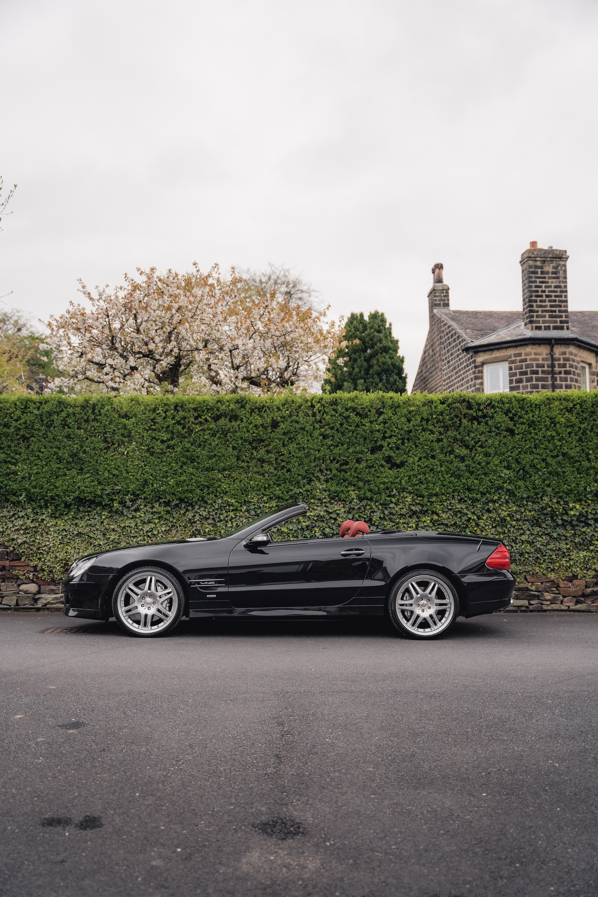 2004 MERCEDES-BENZ (R230) BRABUS SV12 BITURBO ROADSTER - 29,547 MILES