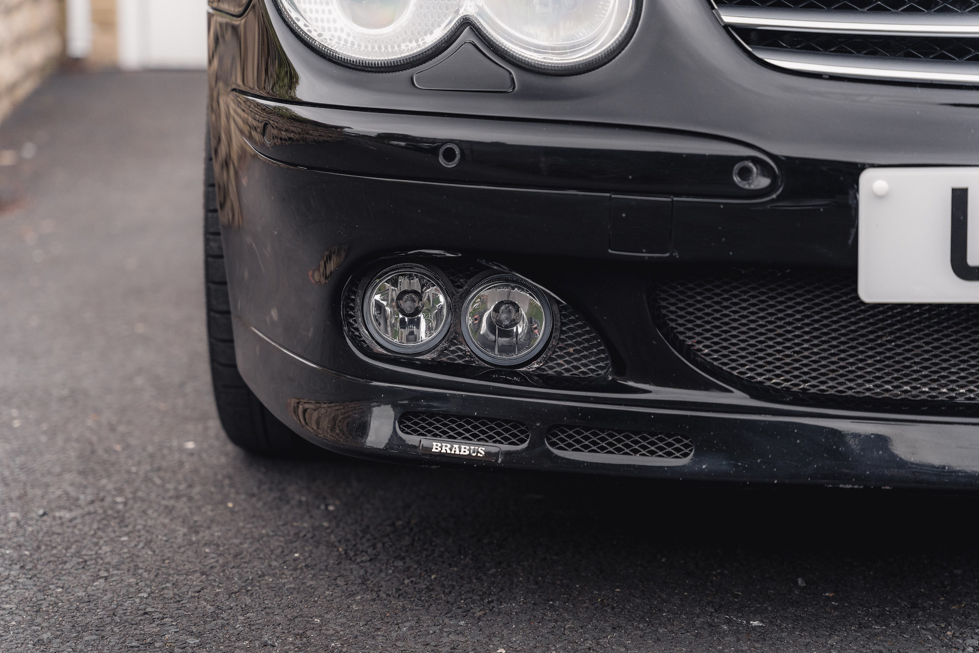 2004 MERCEDES-BENZ (R230) BRABUS SV12 BITURBO ROADSTER - 29,547 MILES