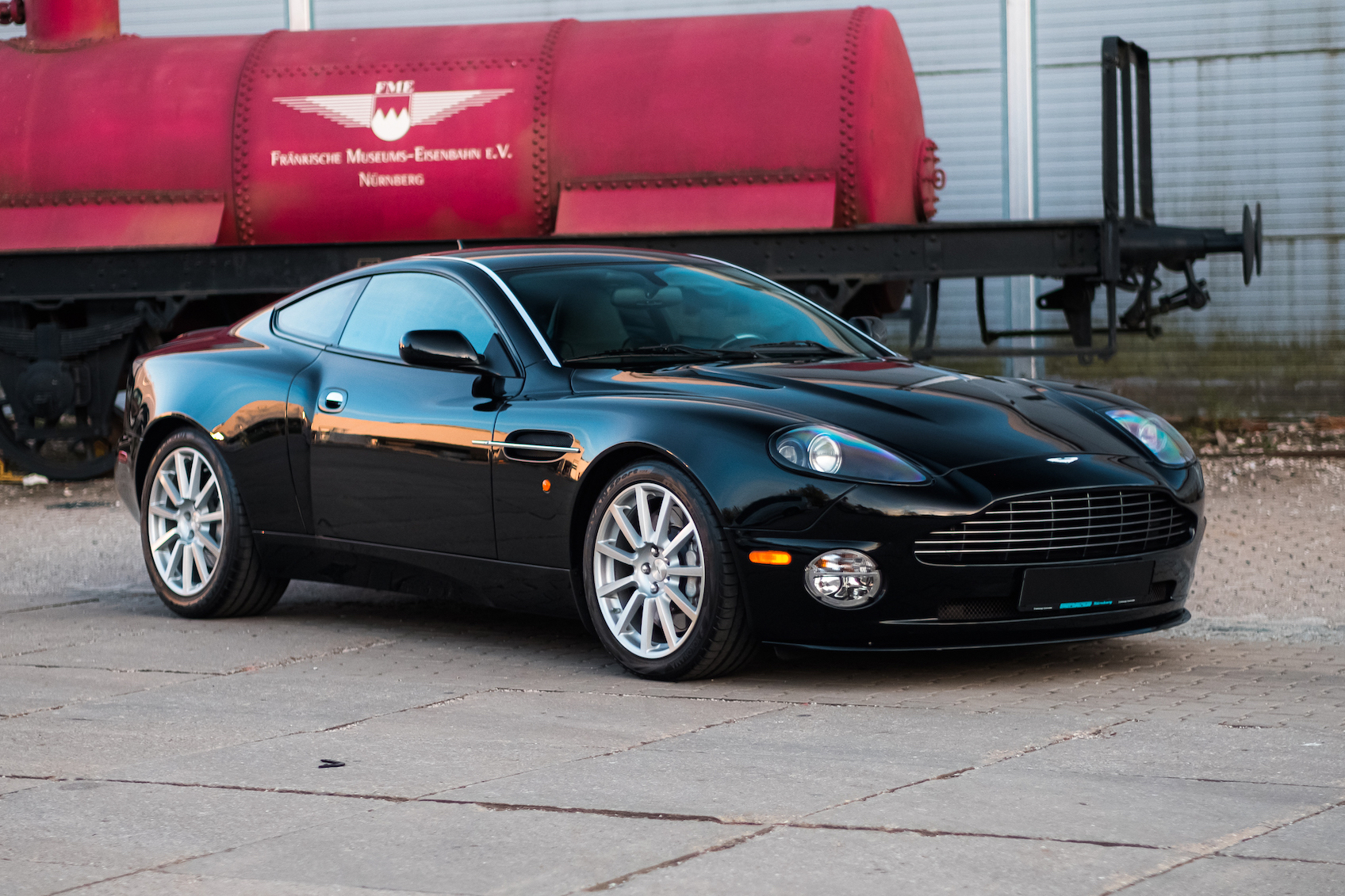 2006 ASTON MARTIN VANQUISH S - VAT Q