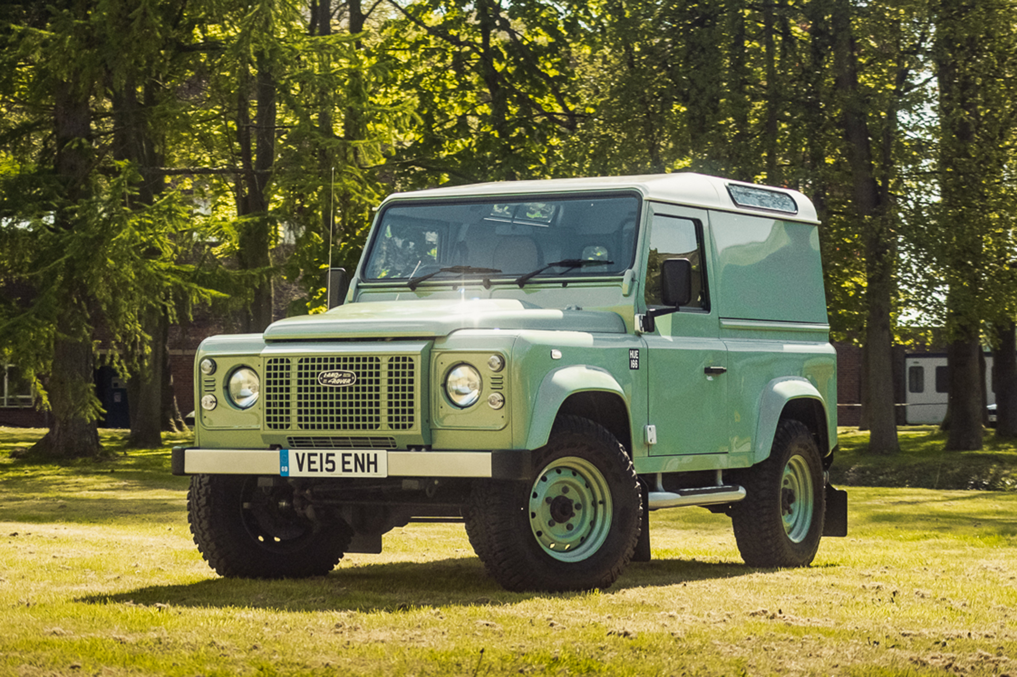 2015 LAND ROVER DEFENDER 90 HERITAGE - JLR PRESS CAR