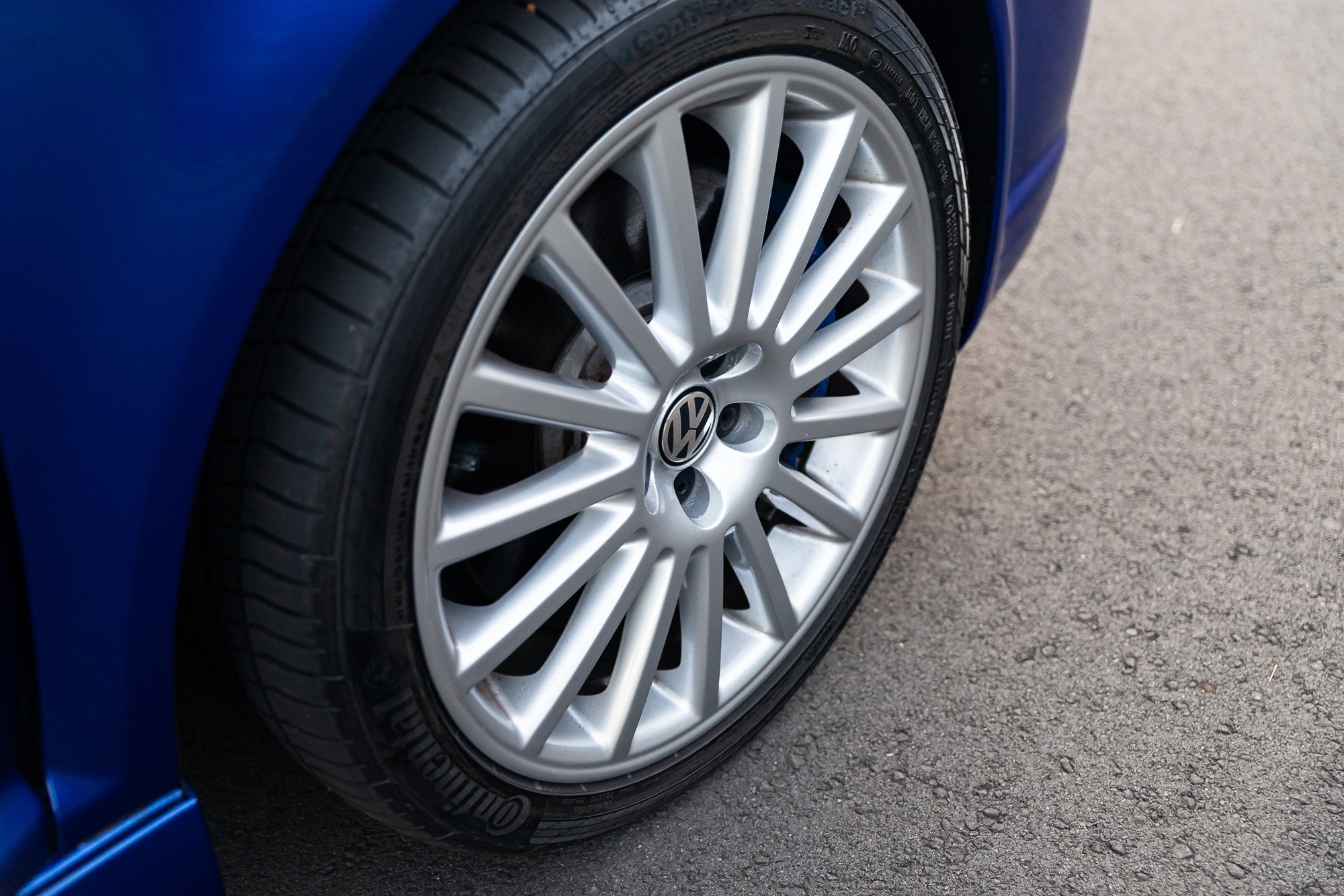 2003 VOLKSWAGEN GOLF (MK4) R32