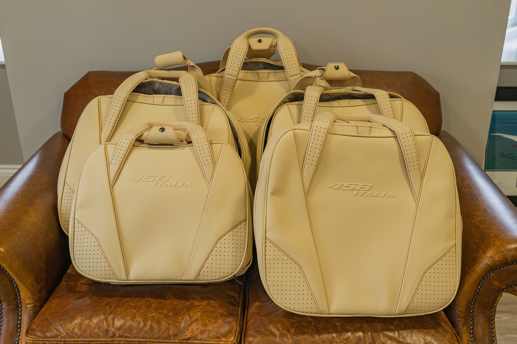 SCHEDONI LUGGAGE FOR FERRARI 458 ITALIA for sale by auction in