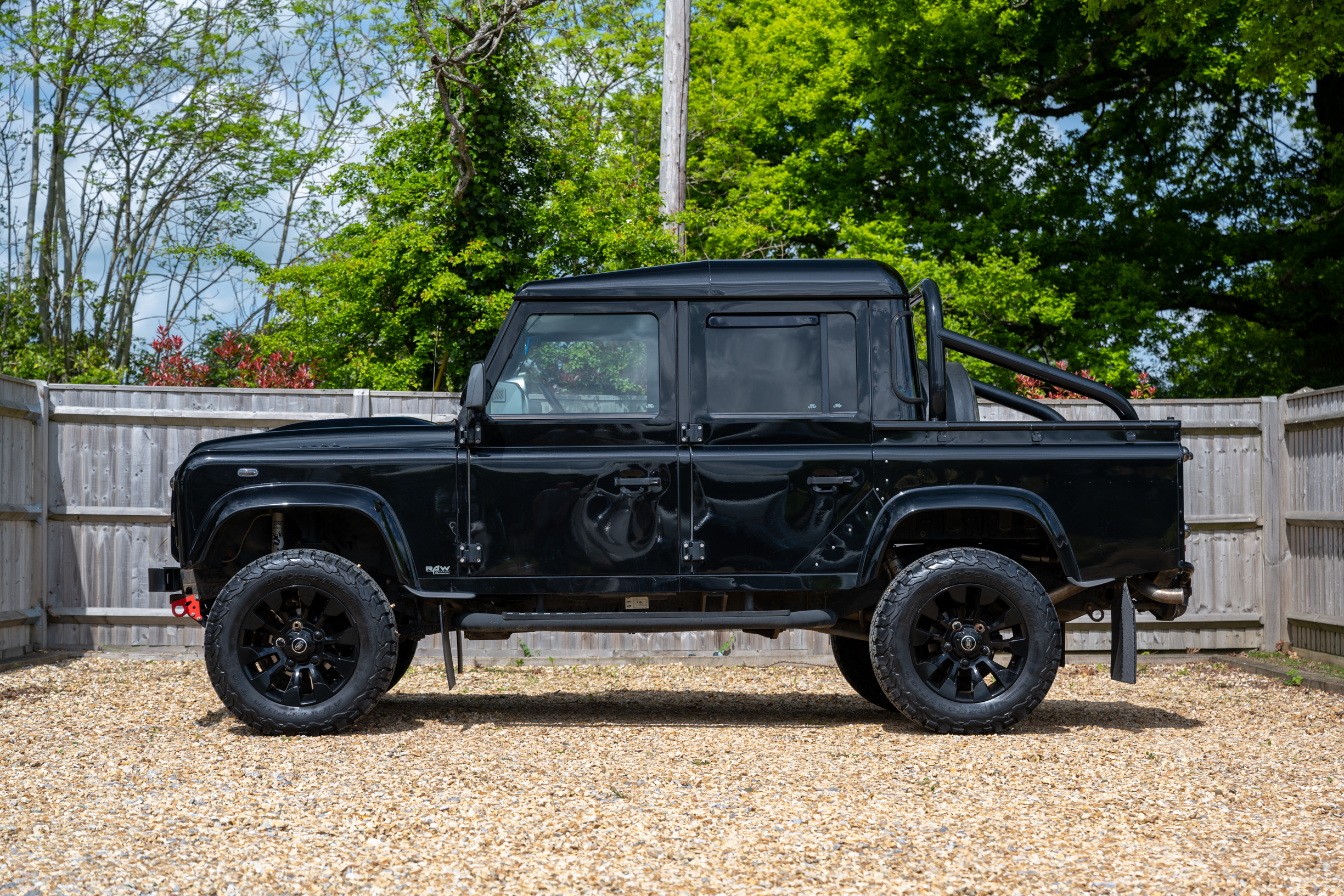 2012 LAND ROVER DEFENDER 110 XS DOUBLE CAB PICK UP ‘OVERLAND’
