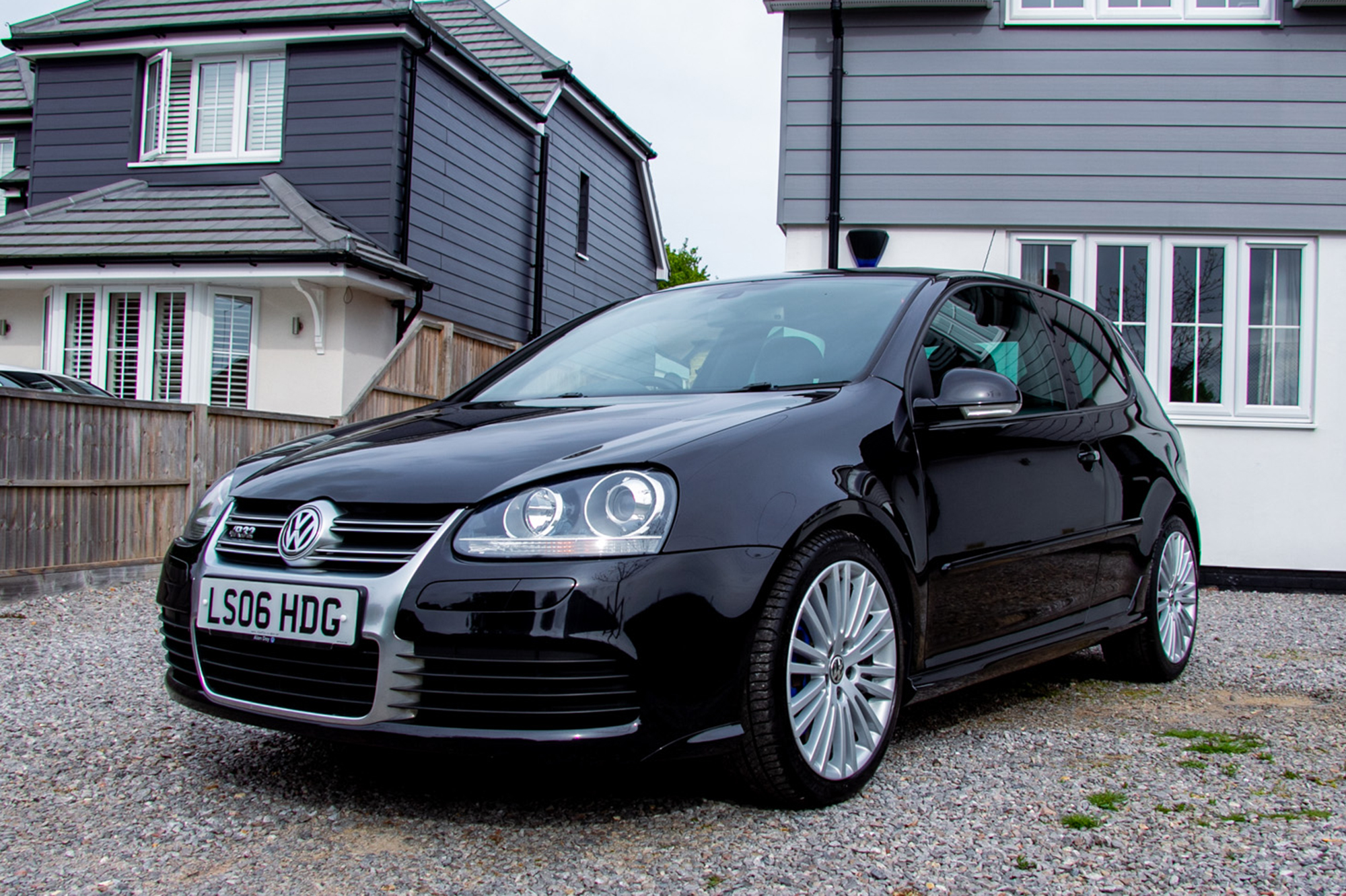 2006 VOLKSWAGEN GOLF (MK5) R32