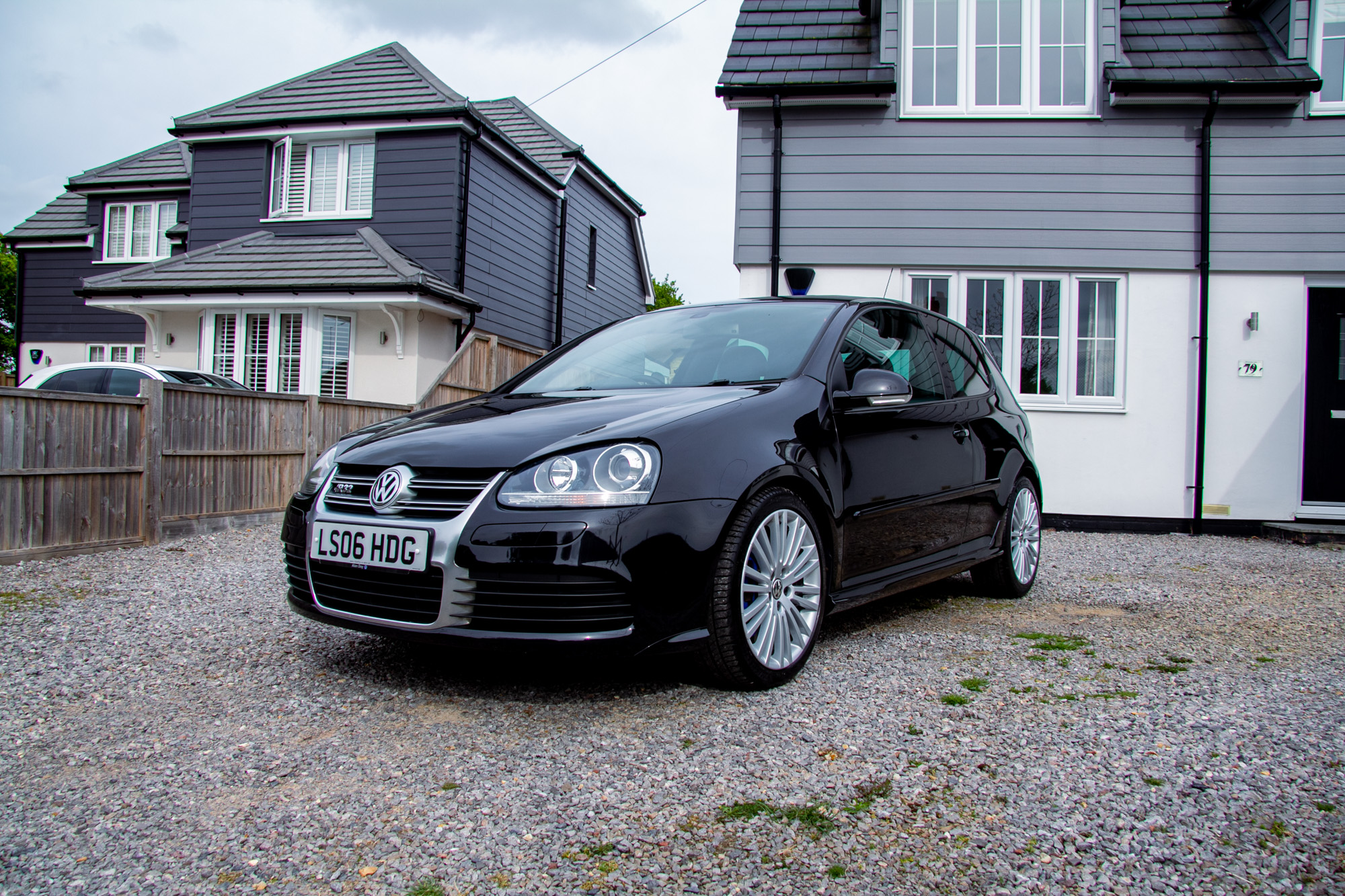 2006 VOLKSWAGEN GOLF (MK5) R32