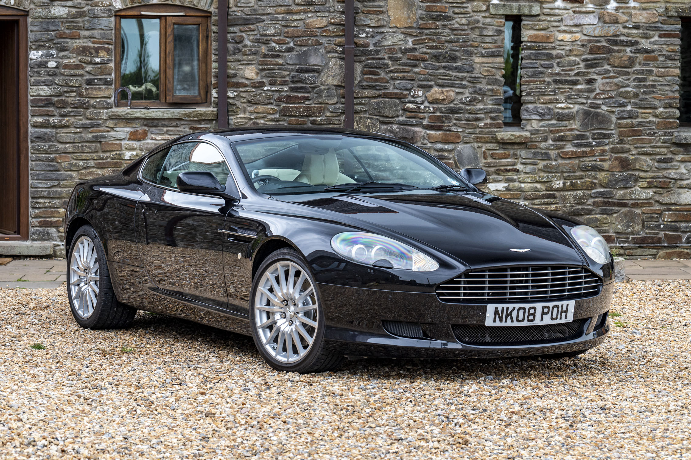 2008 ASTON MARTIN DB9