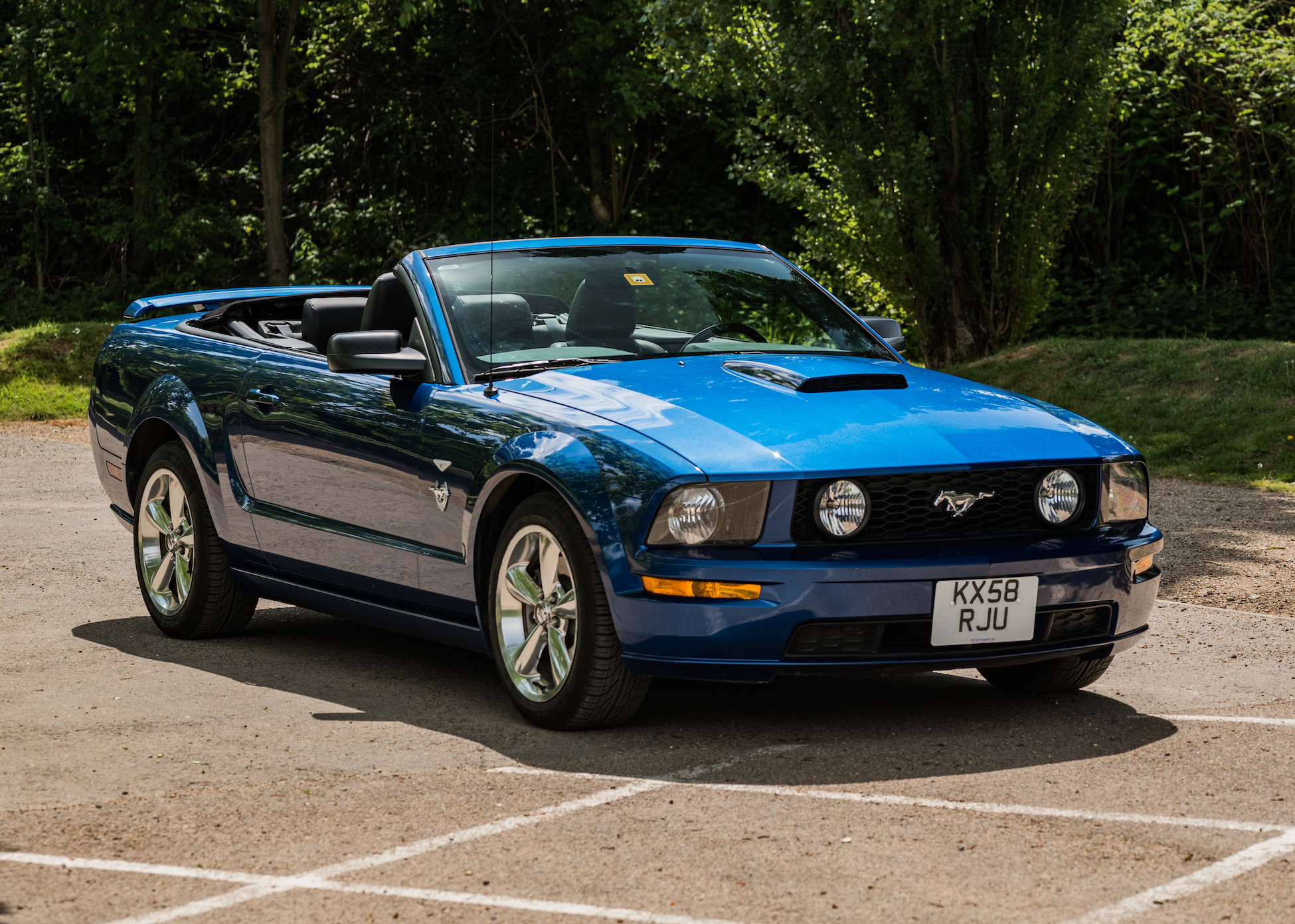 2009 FORD MUSTANG GT CONVERTIBLE - 45TH ANNIVERSARY EDITION - 18,737 MILES