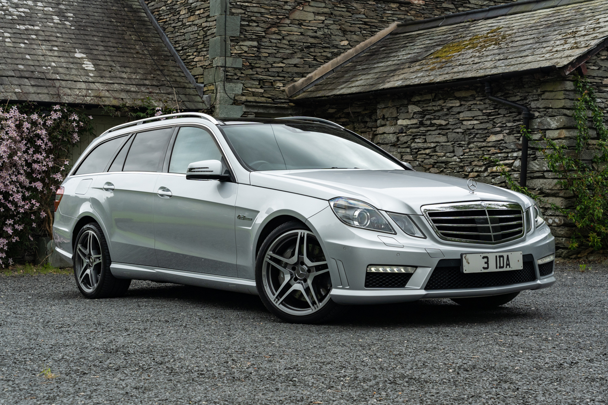 2010 MERCEDES-BENZ (W212) E63 AMG ESTATE