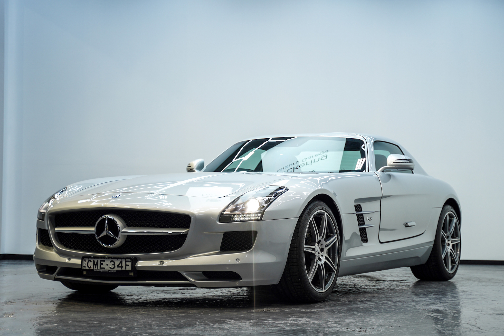 2010 MERCEDES-BENZ SLS AMG