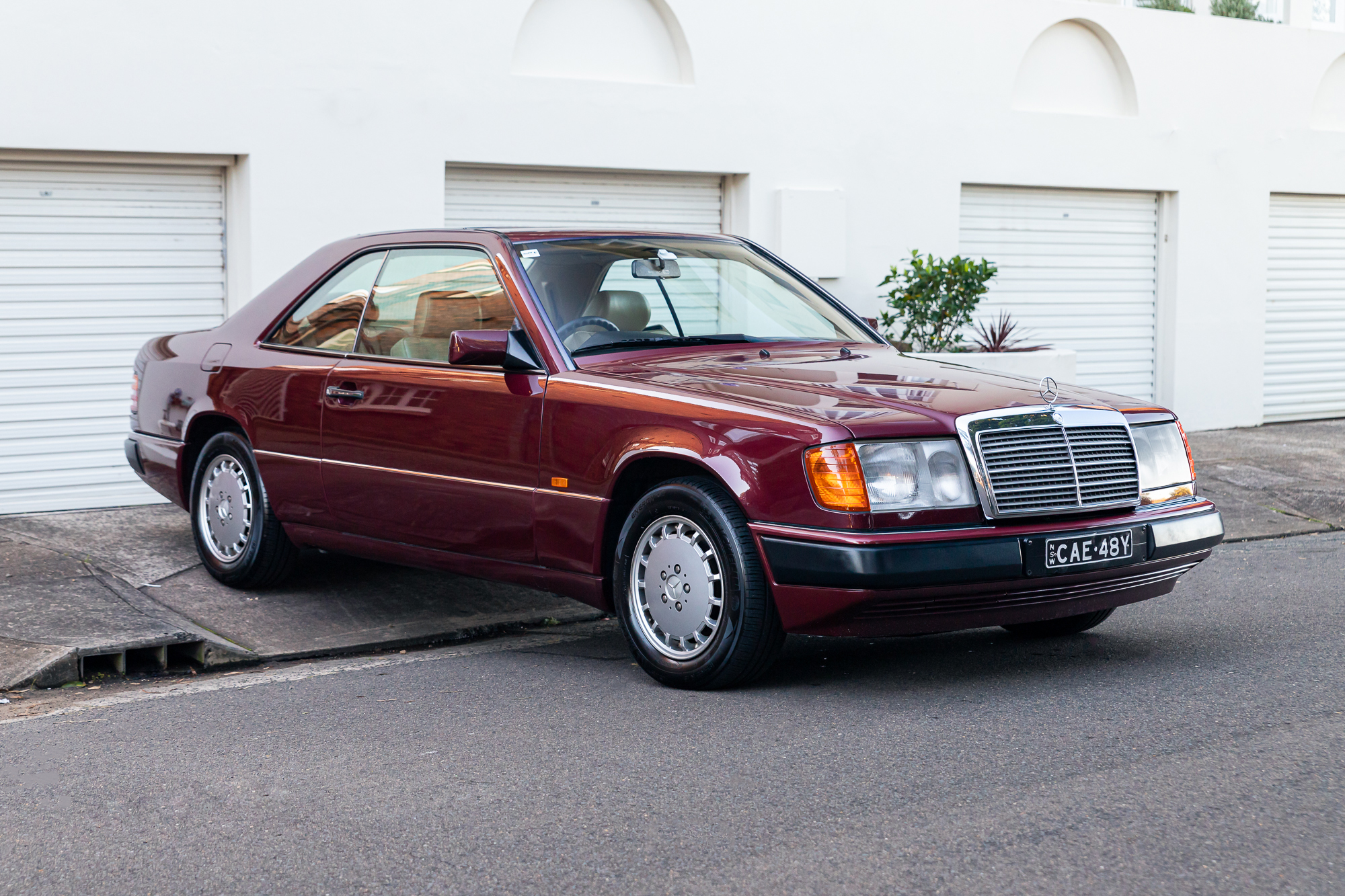 1993 MERCEDES-BENZ (W124) 300CE-24