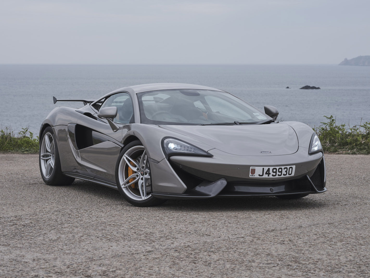 2016 MCLAREN 570S