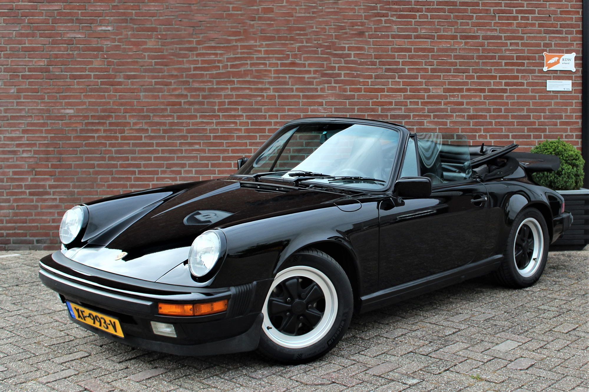 1987 PORSCHE 911 CARRERA 3.2 SPORT CABRIOLET - G50 - 26,544 MILES