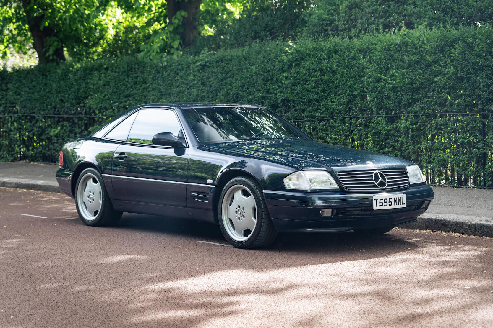 1999 MERCEDES-BENZ (R129) SL 280