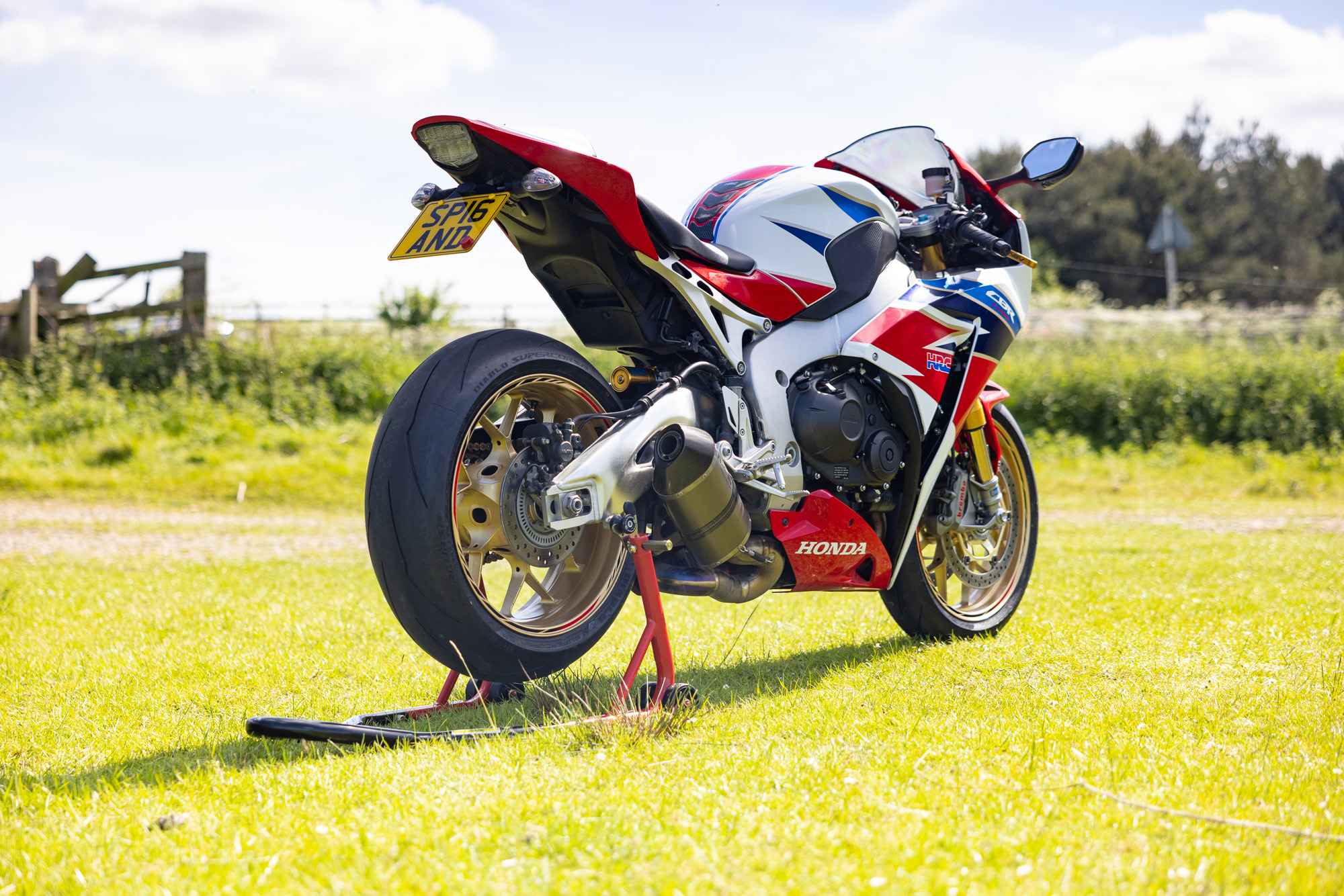 2016 HONDA CBR1000RR FIREBLADE SP for sale by auction in Rugeley