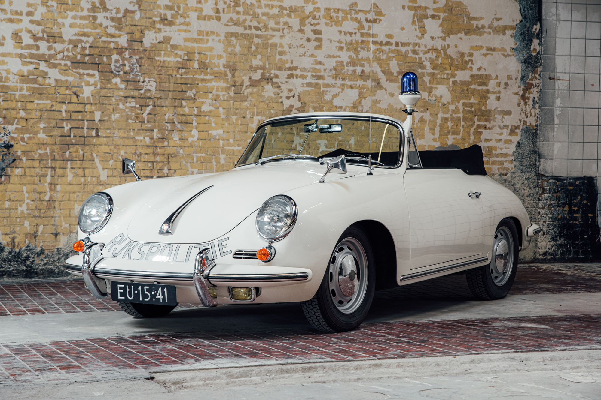 1965 PORSCHE 356 C 1600 - RIJKSPOLITIE