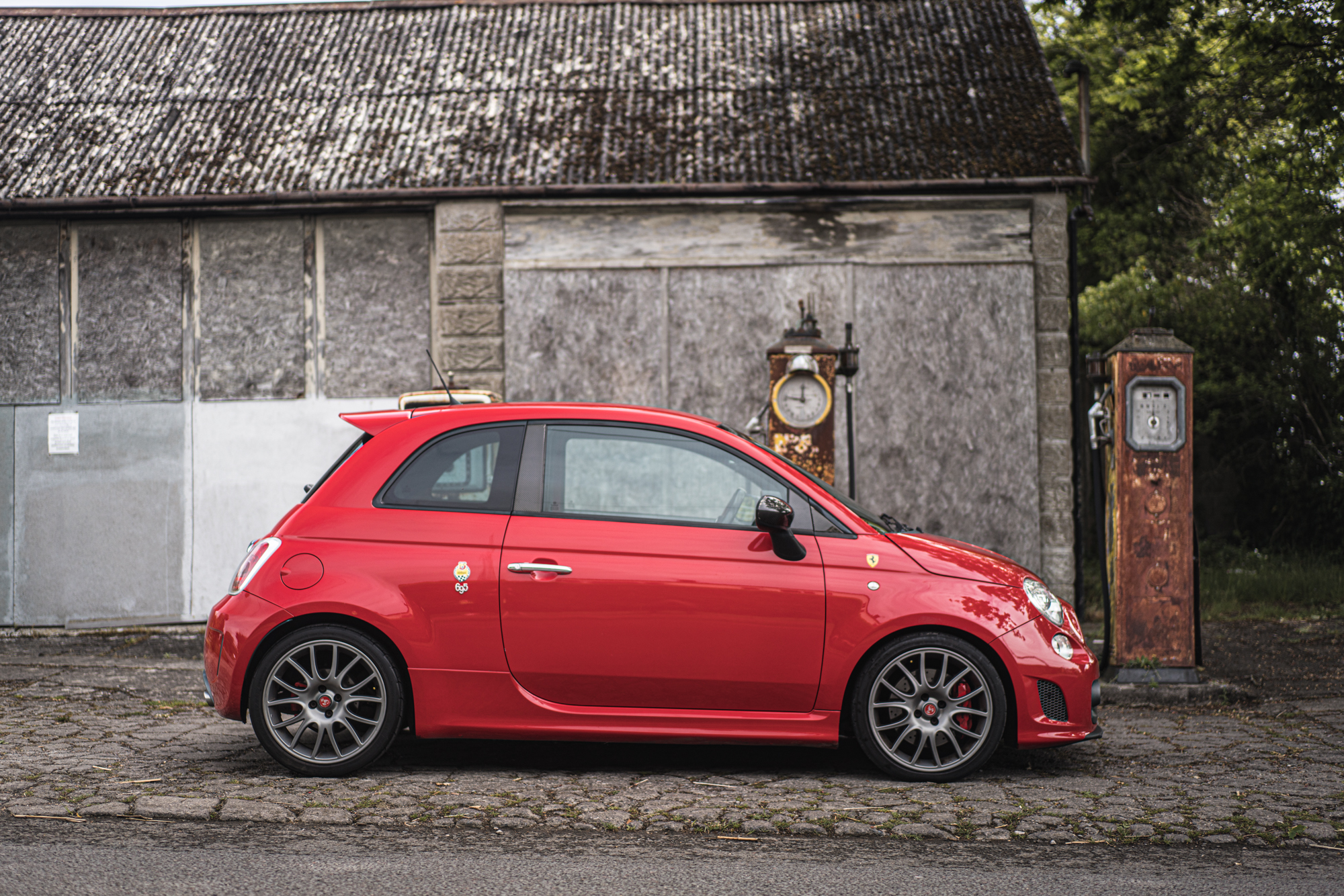 10 Abarth 695 Tributo Ferrari