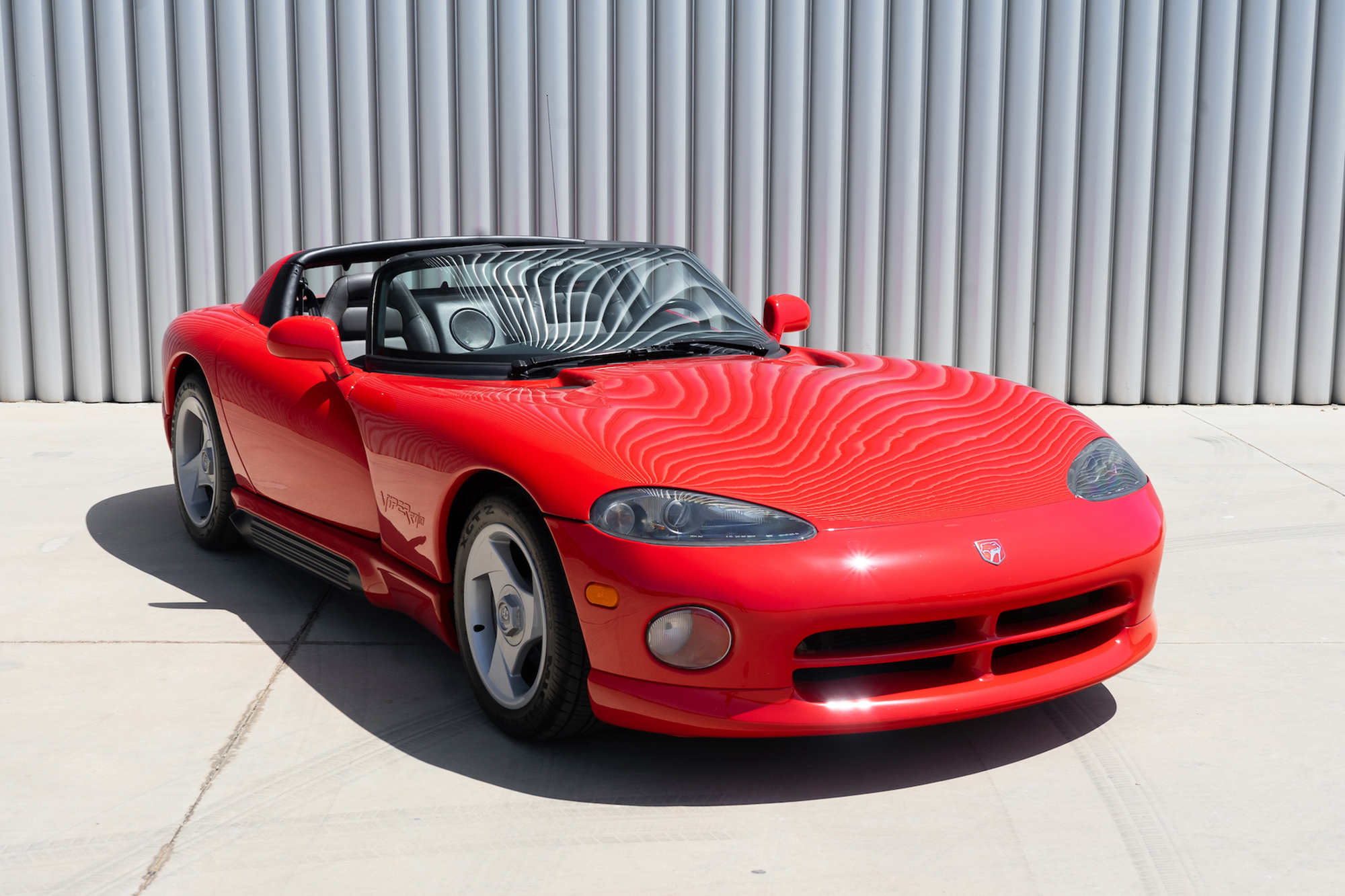 1992 DODGE VIPER RT/10 ROADSTER - 951 MILES