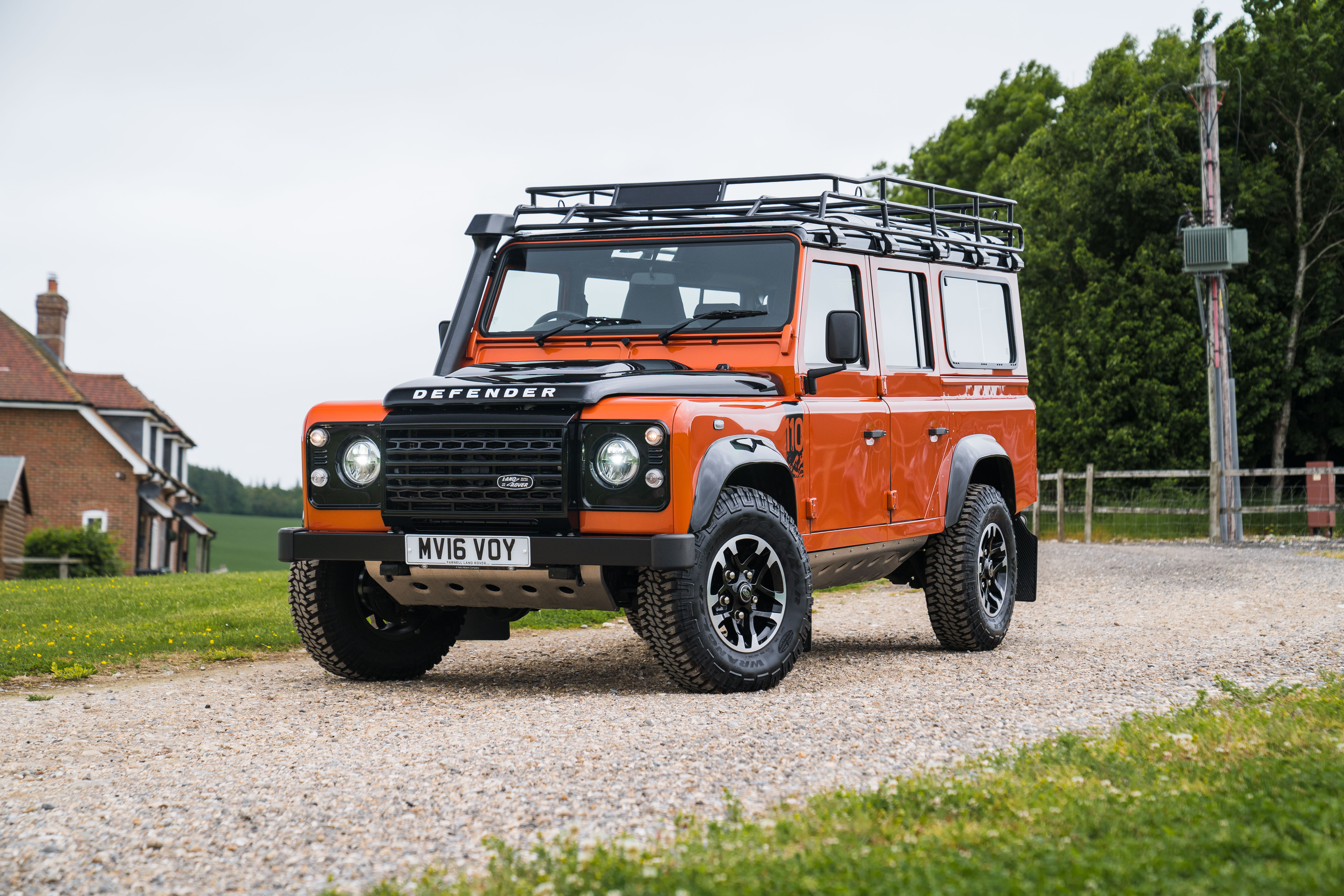 2016 LAND ROVER DEFENDER 110 ADVENTURE - 1,594 MILES