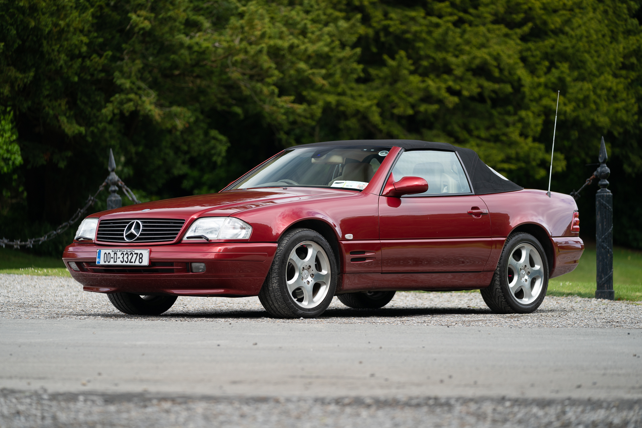 2000 MERCEDES-BENZ (R129) SL320 - 31,245 MILES