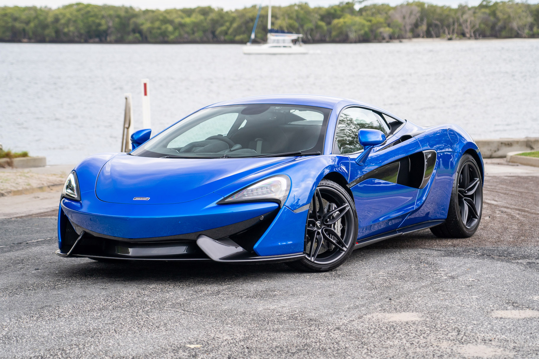 2018 MCLAREN 570S