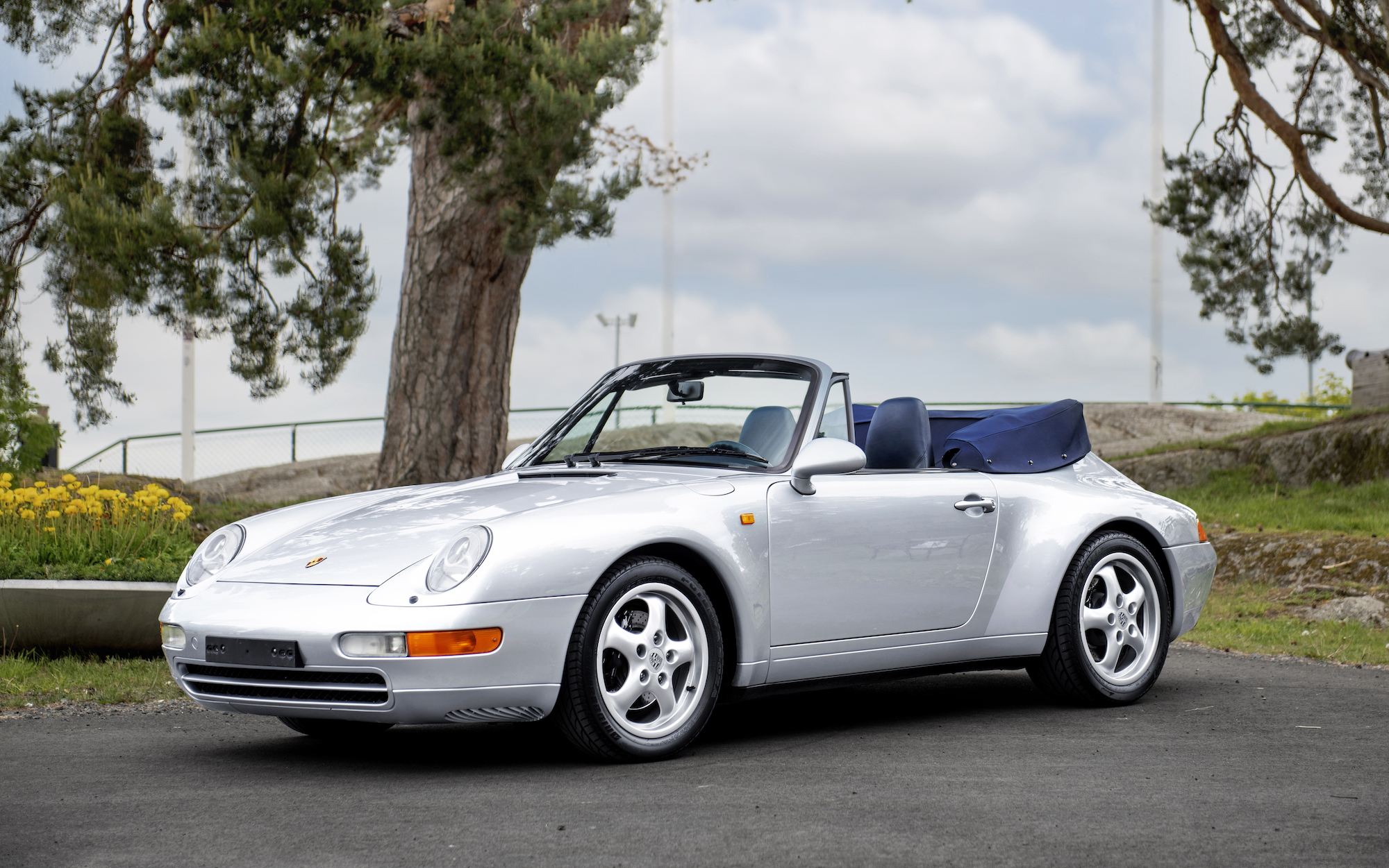 1995 PORSCHE 911 (993) CARRERA CABRIOLET