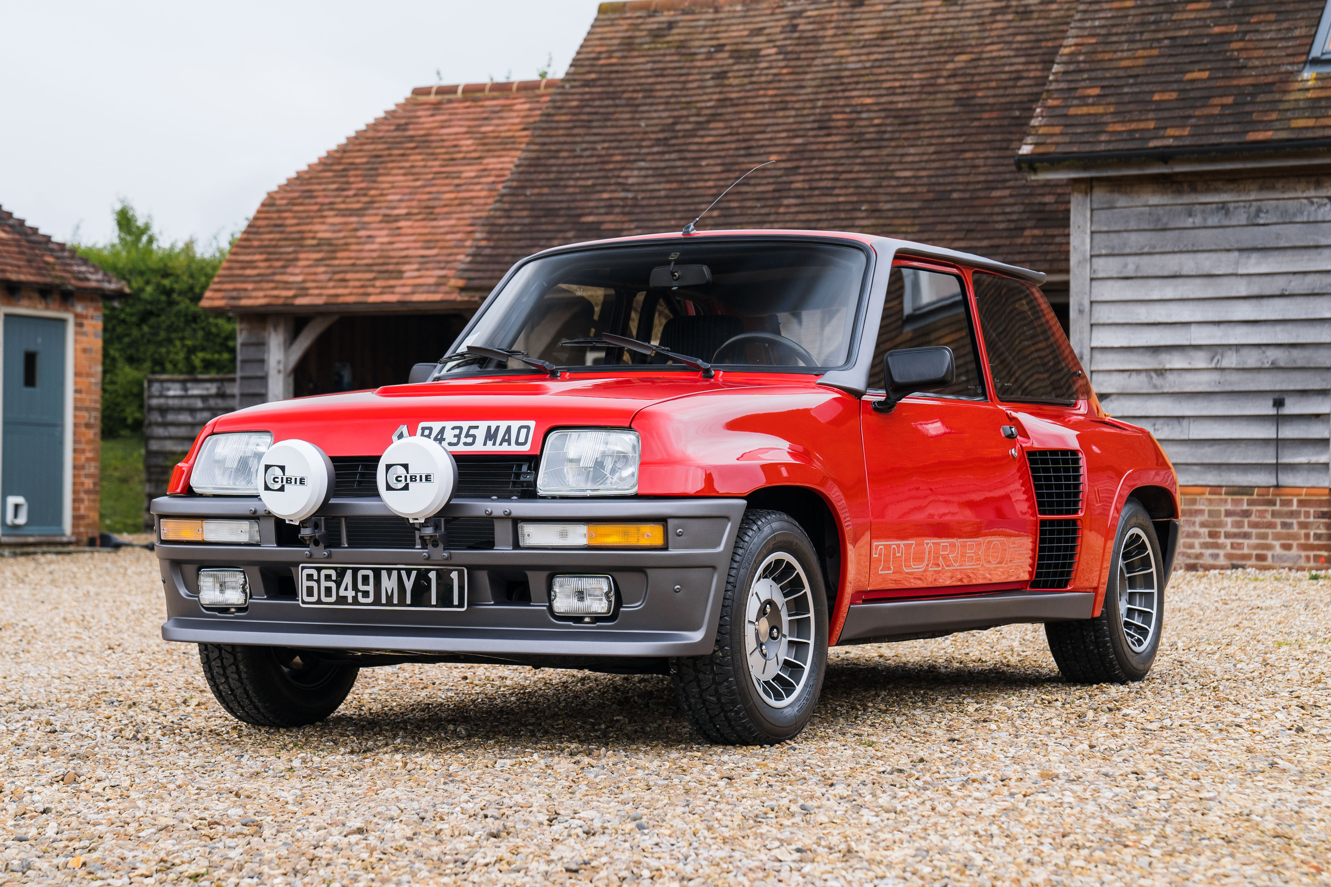 1985 RENAULT 5 TURBO 2 - 'SERIES 8221'