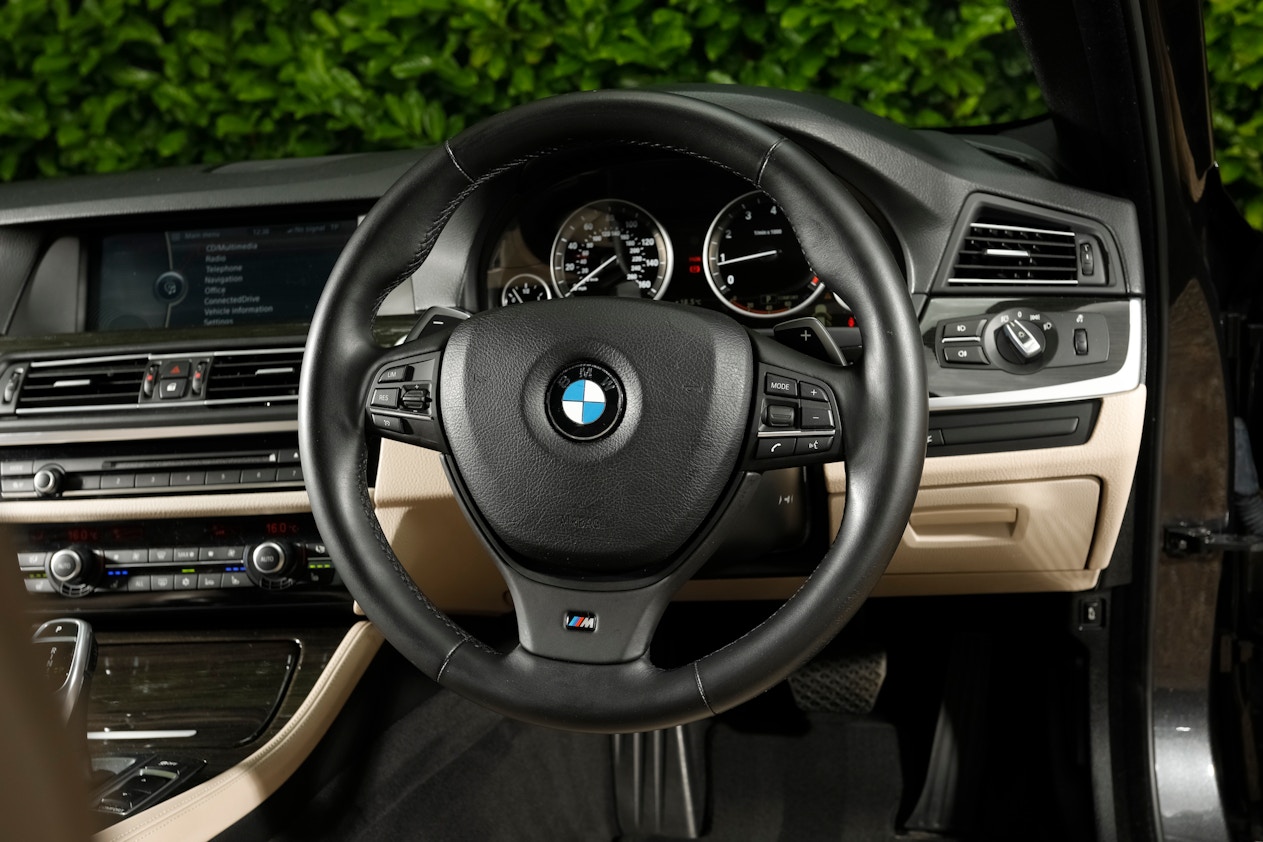 2010 BMW (F10) 550i - 32,853 MILES for sale in Reading, Berkshire, United  Kingdom