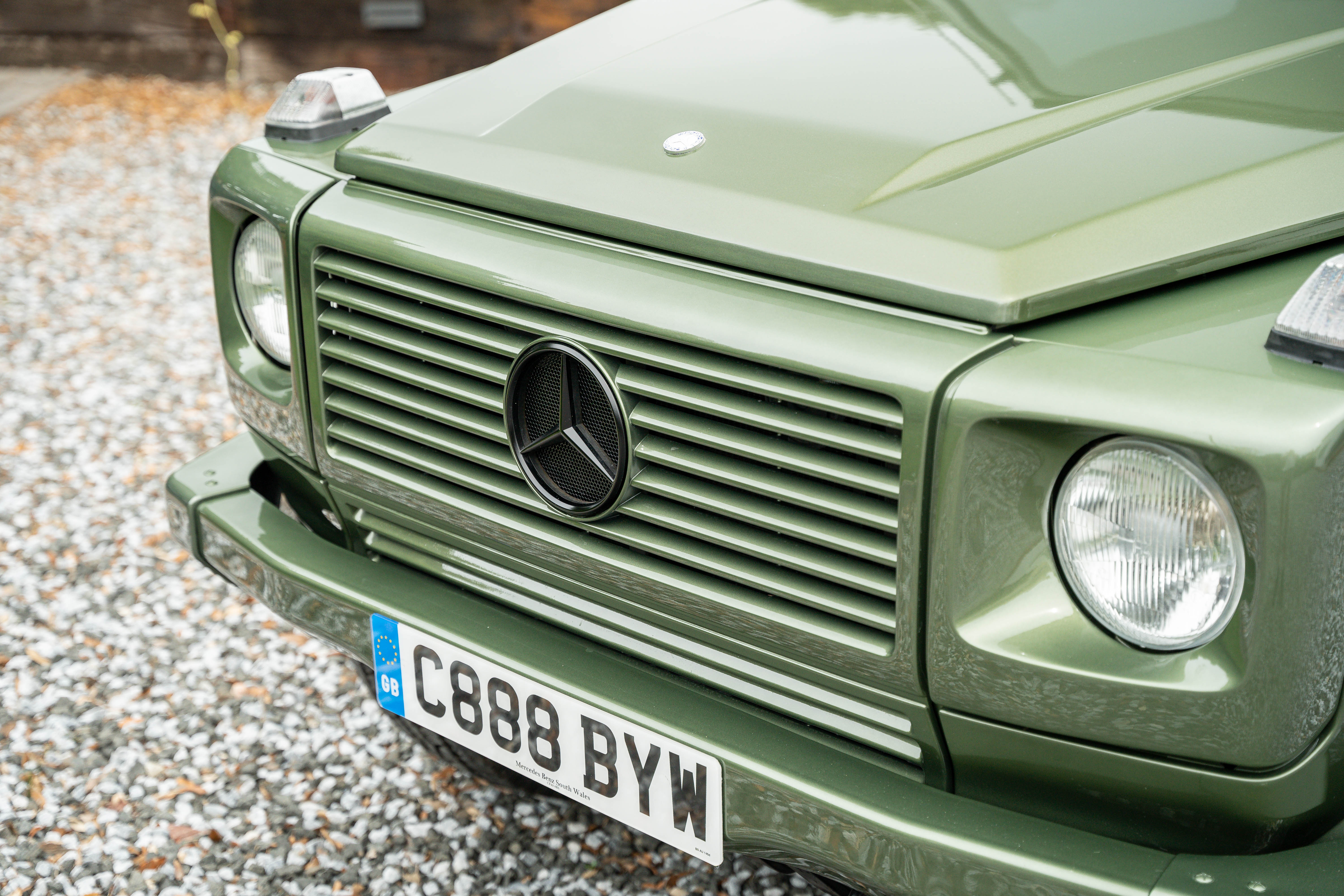 1985-mercedes-benz-w460-280ge