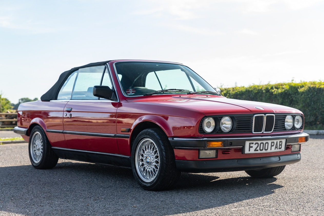 1988 BMW (E30) 320I for CONVERTIBLE sale auction United Kingdom in Caterham, by
