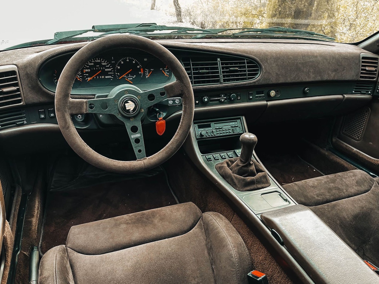 1986 Porsche 944 Turbo Shell Cup Car Livery 1986 Porsche 944 Turbo Shell Cup Car Livery