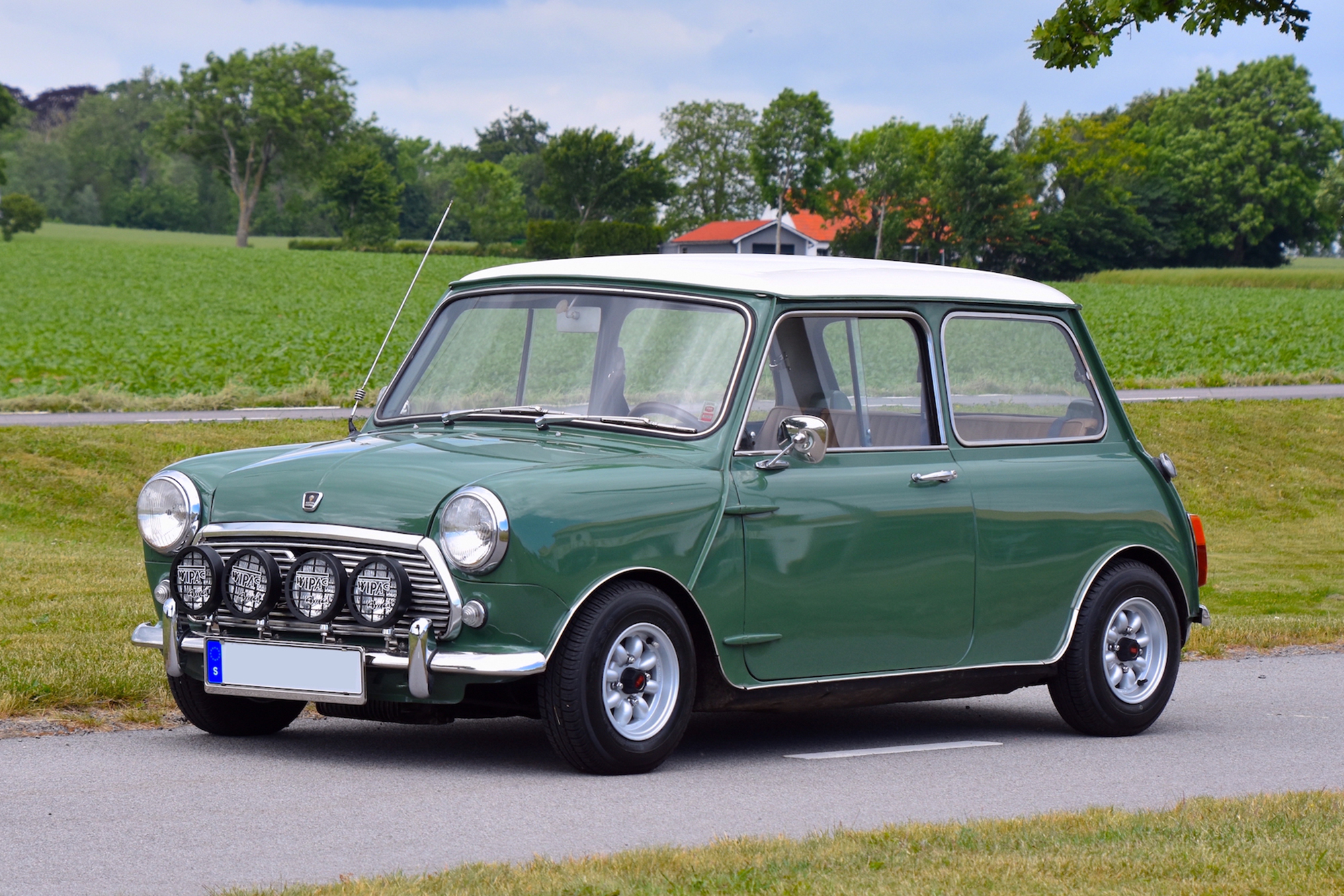 1968 AUSTIN MINI 1000 MK II