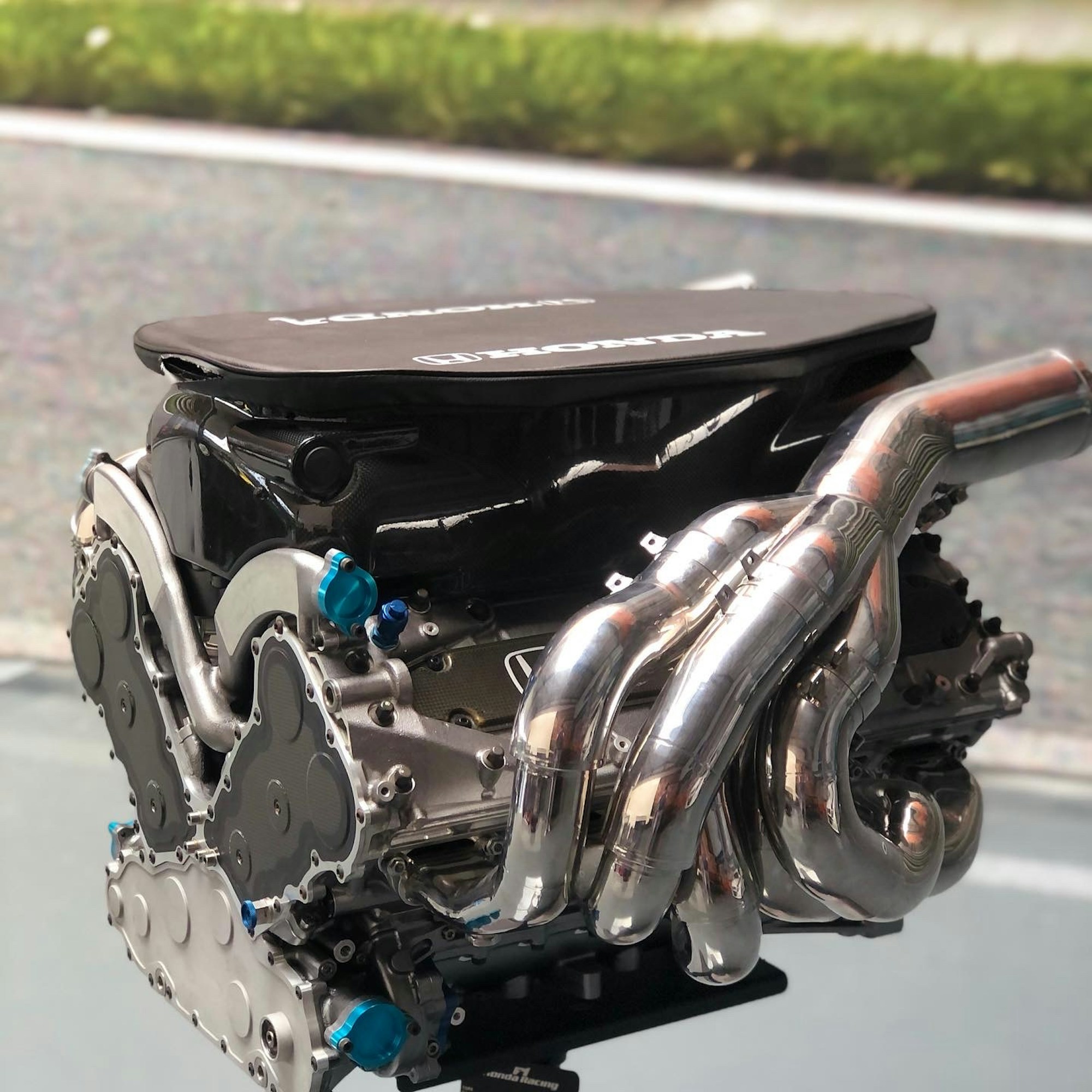 2001 HONDA RA00E V10 F1 ENGINE BLOCK