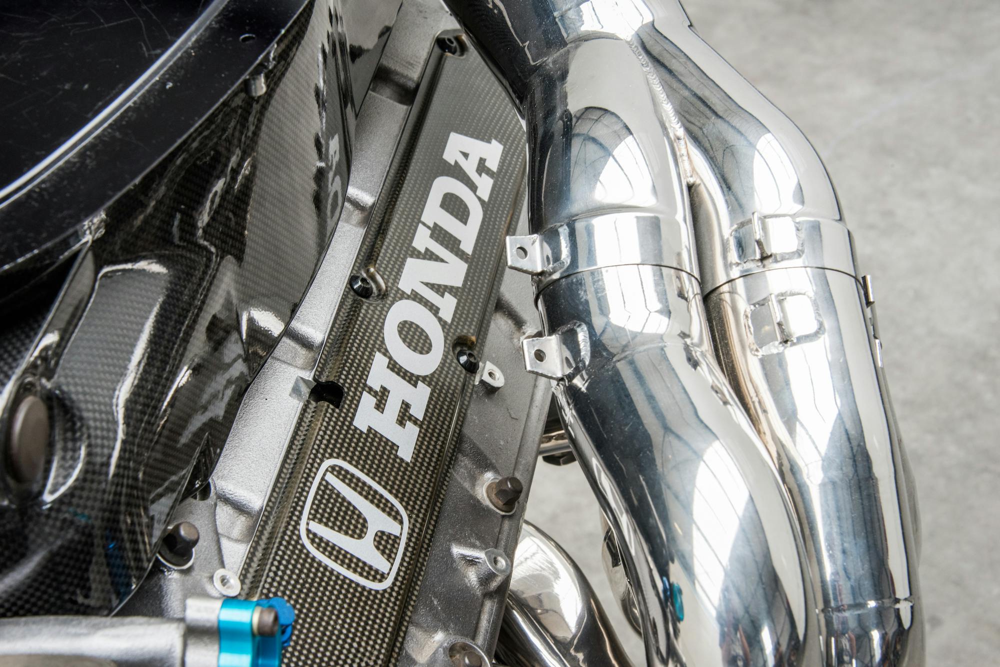 2001 HONDA RA00E V10 F1 ENGINE BLOCK