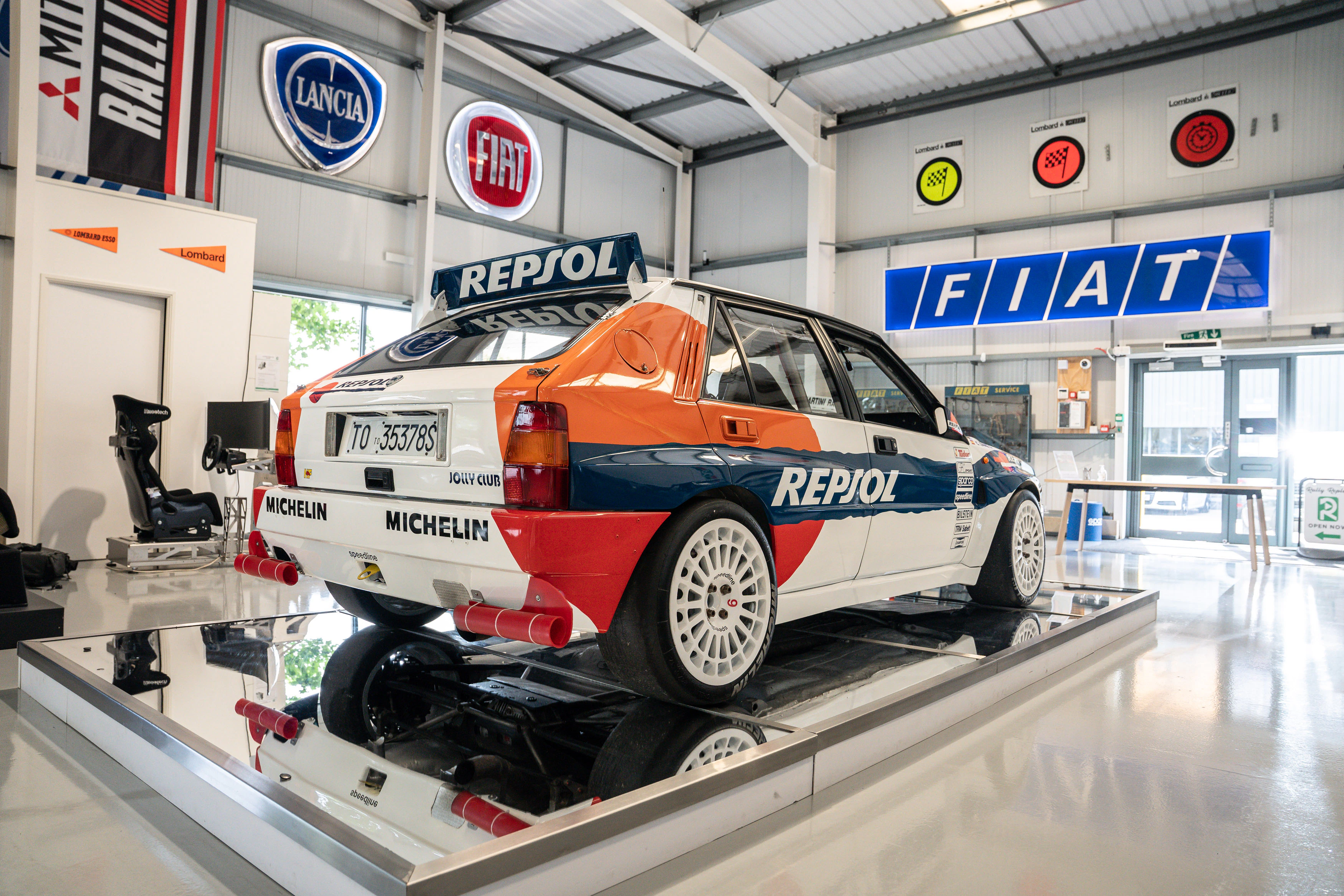 1991 LANCIA DELTA HF INTEGRALE - EX WORKS GROUP A RALLY CAR