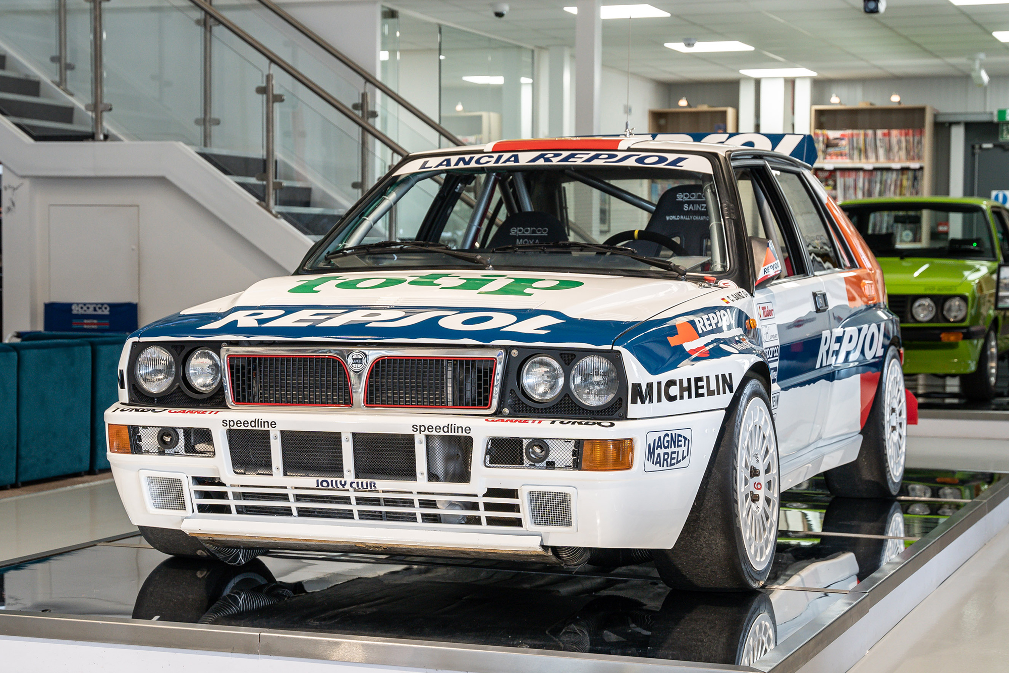 1991 LANCIA DELTA HF INTEGRALE - EX WORKS GROUP A RALLY CAR