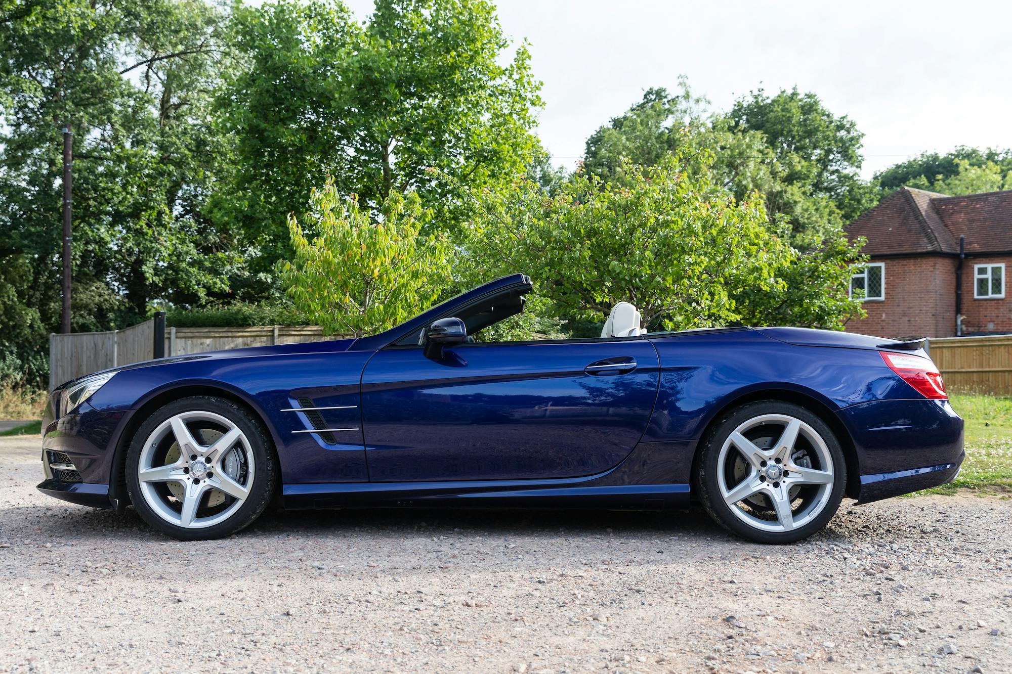 2015 MERCEDES-BENZ (R231) SL400 AMG SPORT