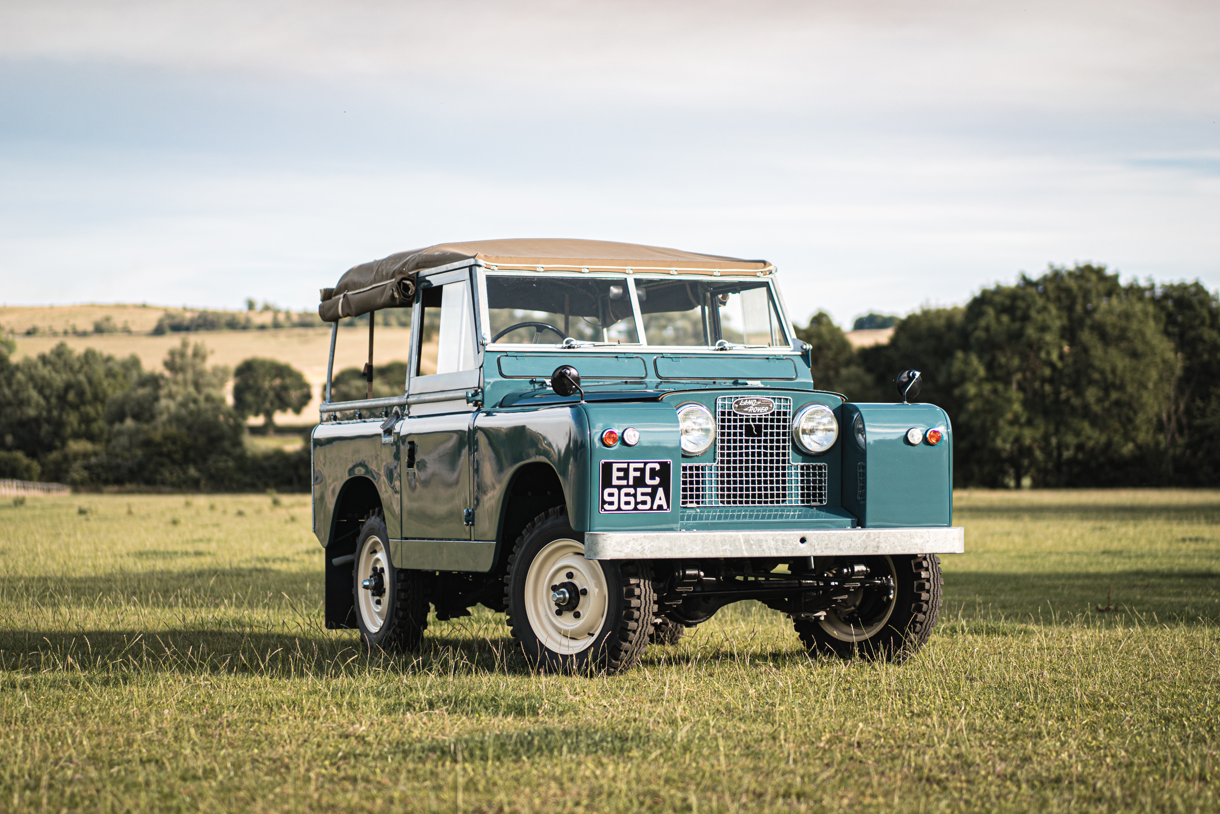 1963 LAND ROVER SERIES IIA 88