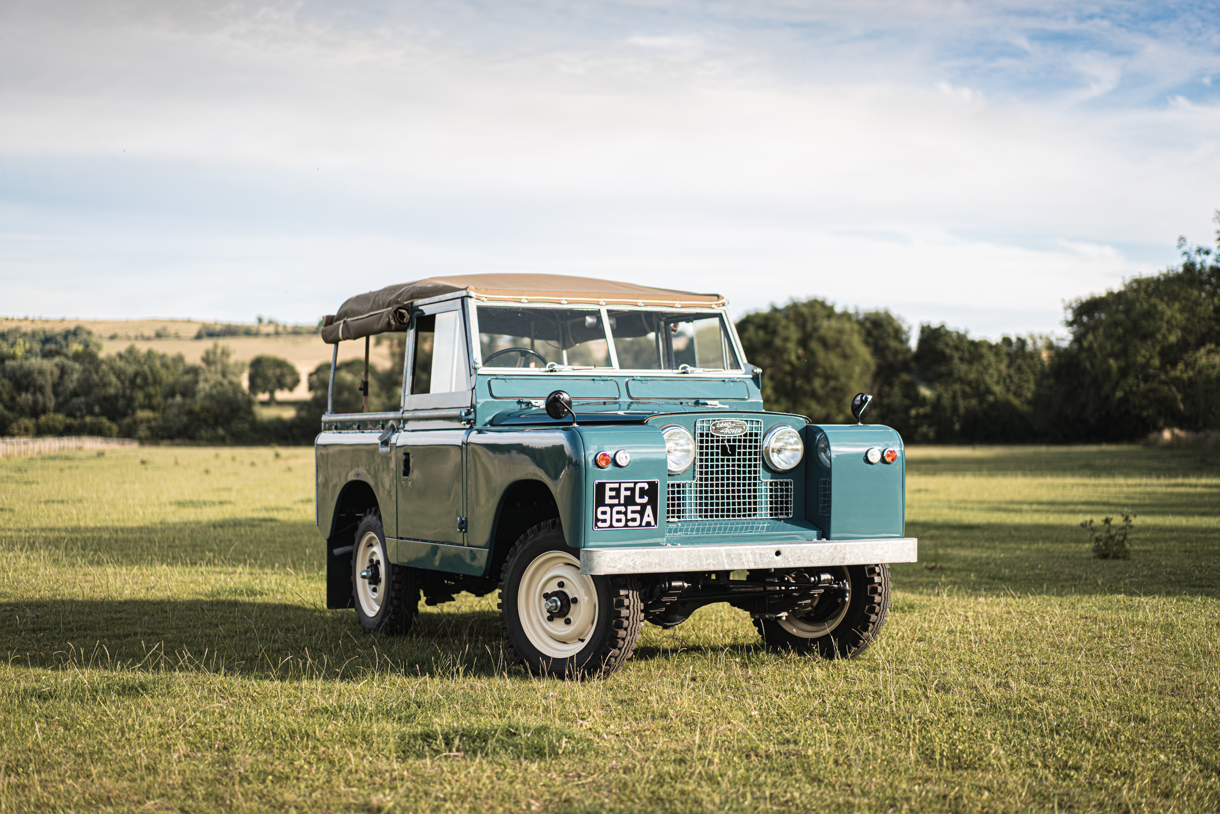 1963 LAND ROVER SERIES IIA 88