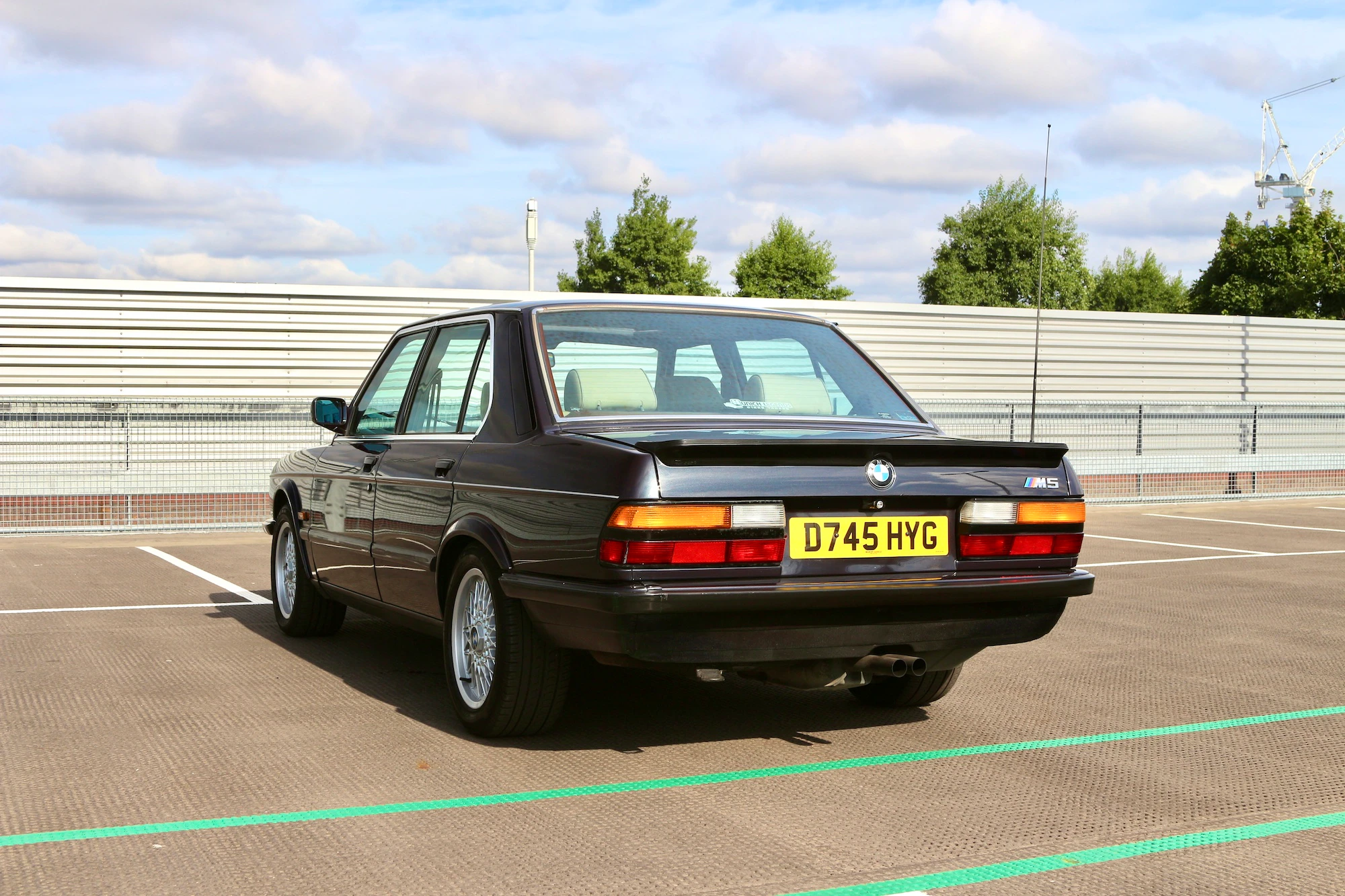 1986 BMW (E28) M5