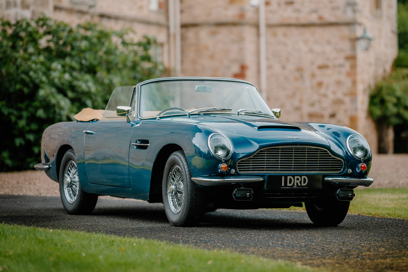 1969 ASTON MARTIN DB6 VOLANTE