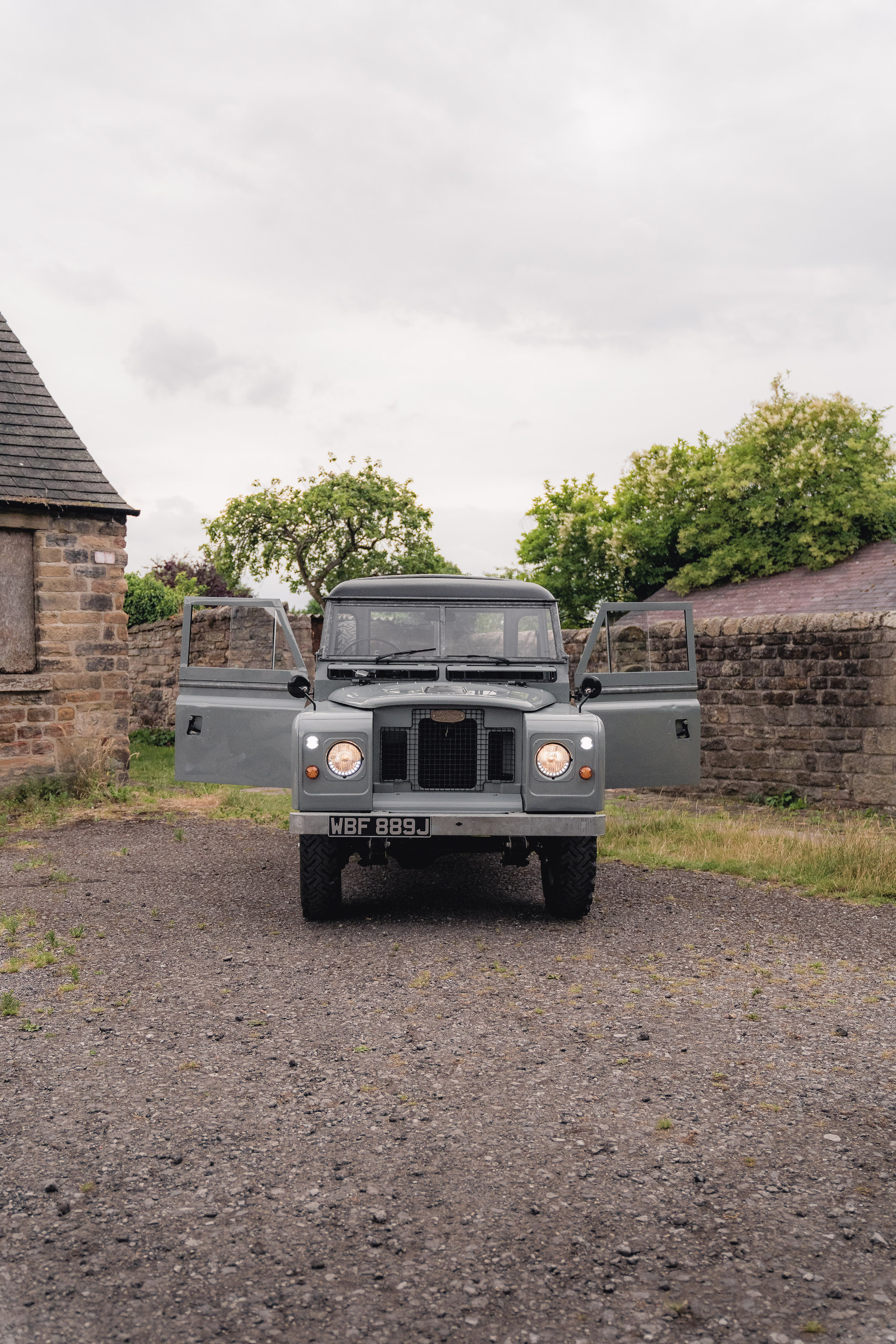 1971 LAND ROVER SERIES IIA 109" PICK UP