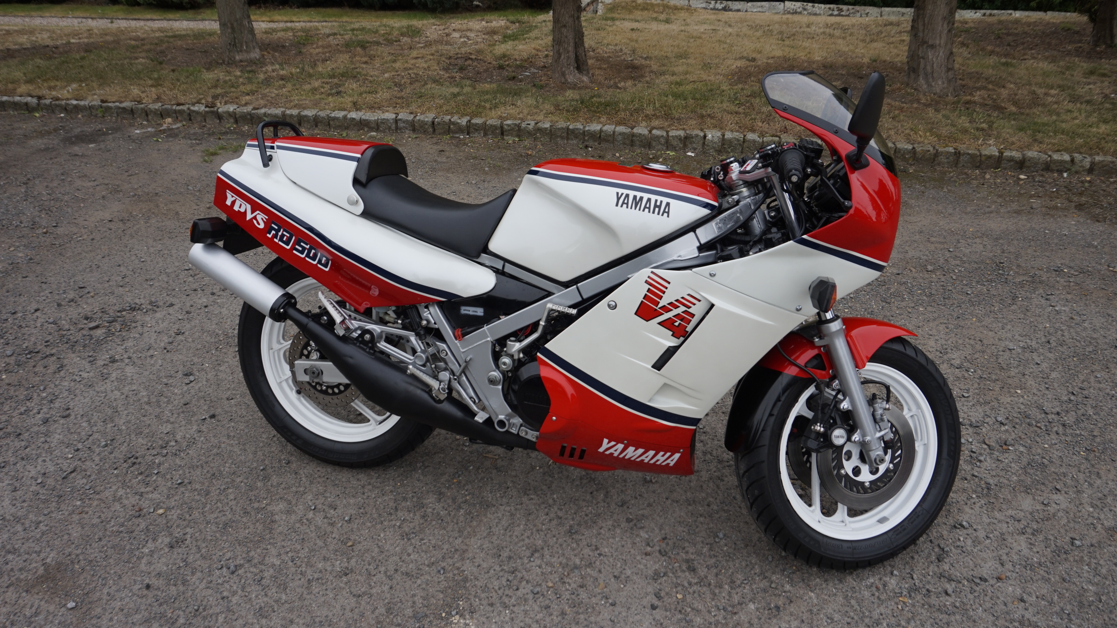 1984 YAMAHA RD500LC