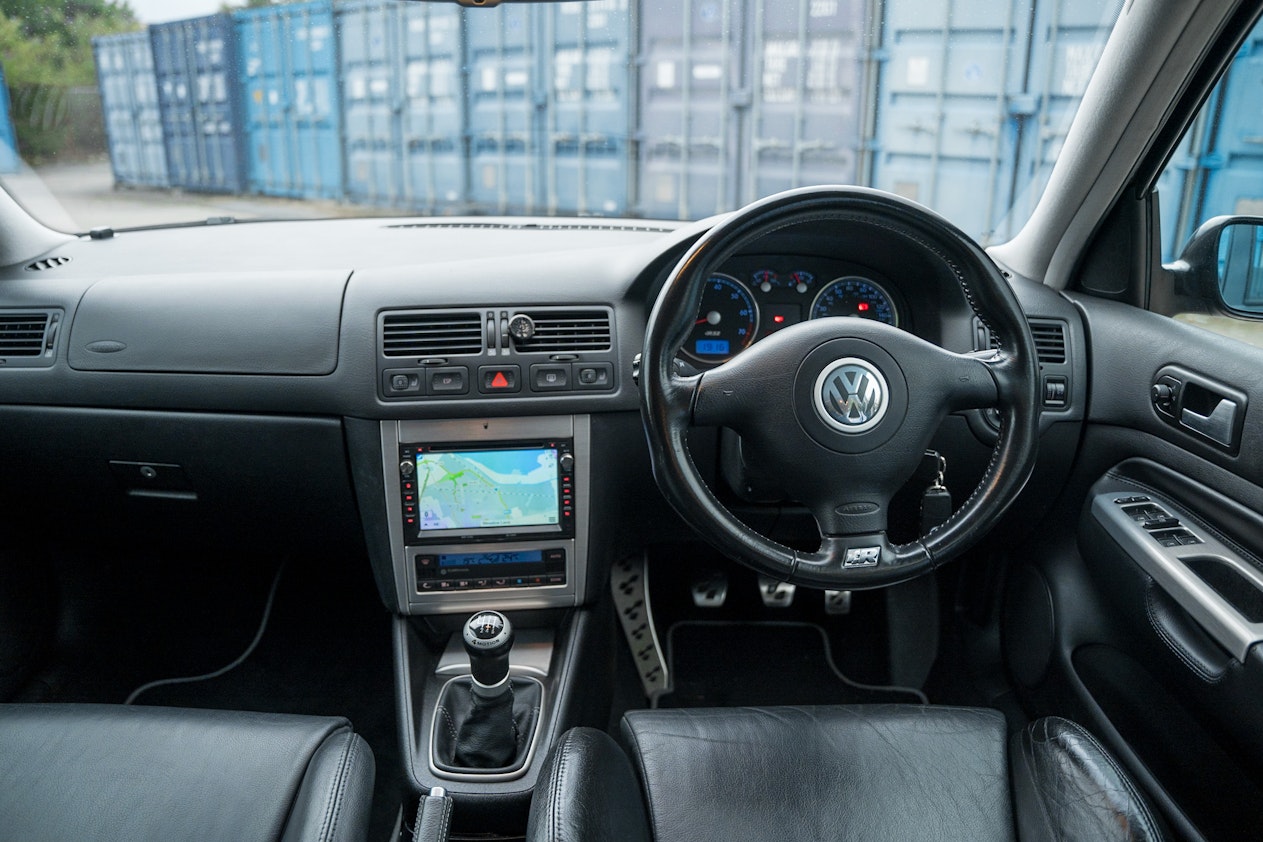 Electric R32 Interor R32 Interior Mk4