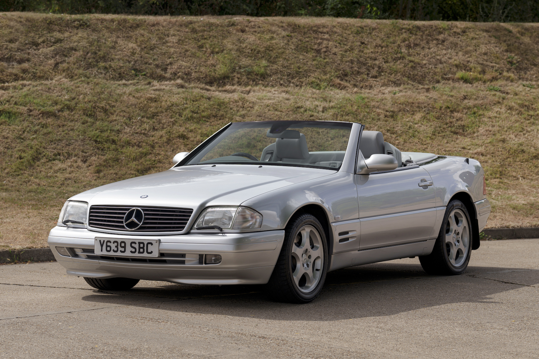 2001 MERCEDES-BENZ (R129) SL320 - 28,668 MILES