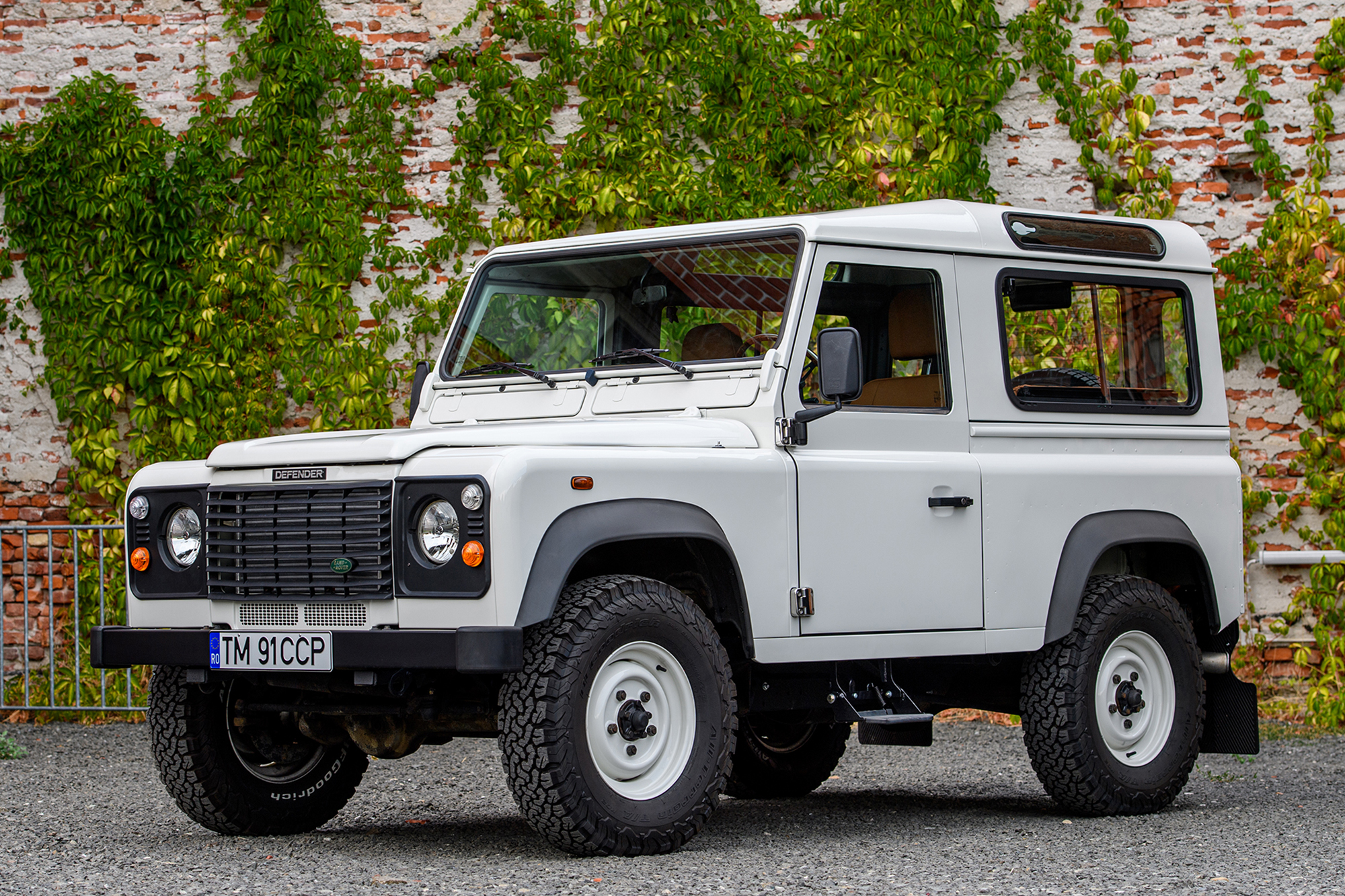 2006 LAND ROVER DEFENDER 90 - VAT Q