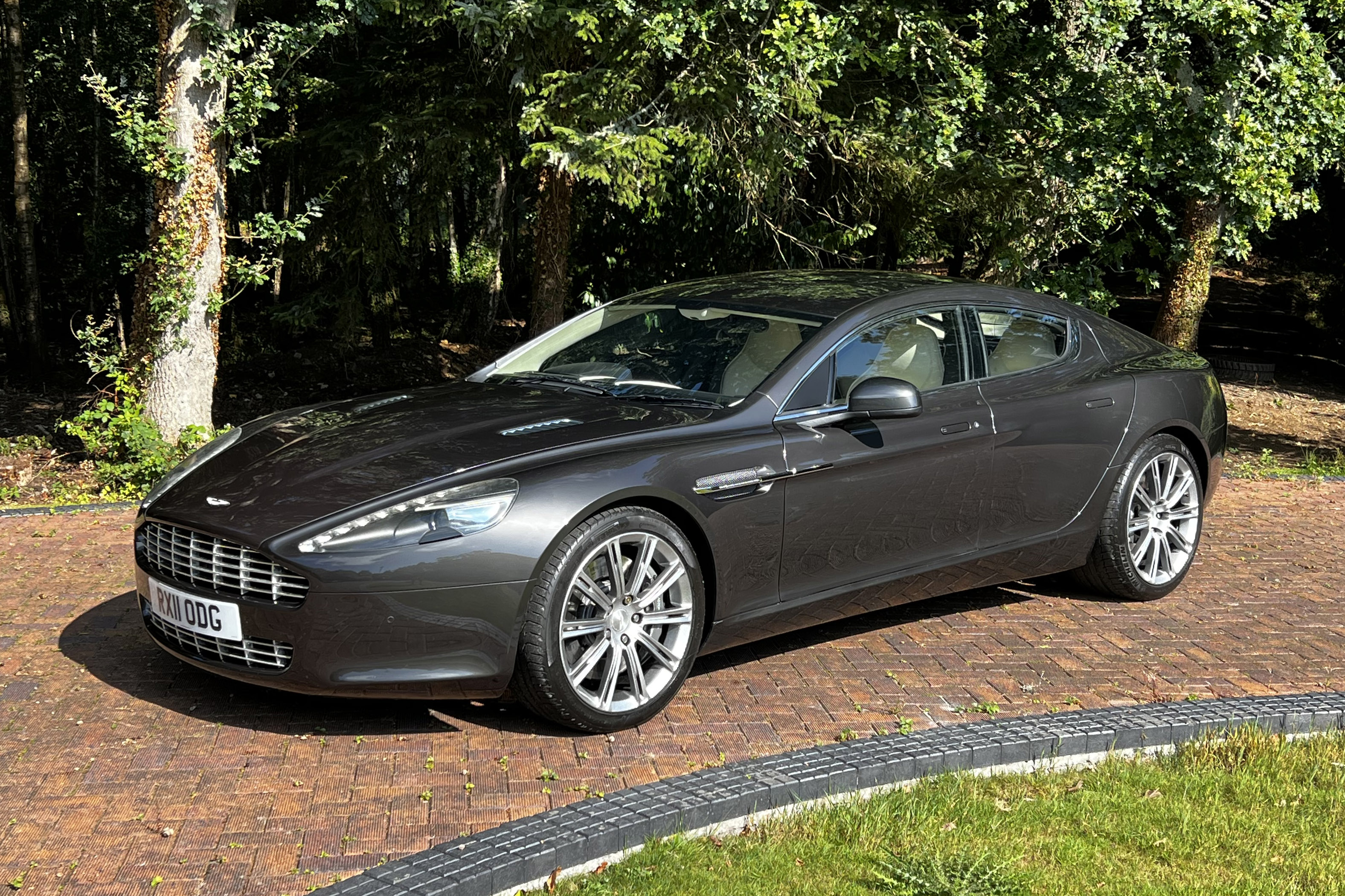 2011 ASTON MARTIN RAPIDE