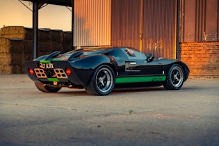 427-Powered CAV GT Ford GT40 Replica for sale on BaT Auctions - closed on  August 11, 2022 (Lot #81,169)