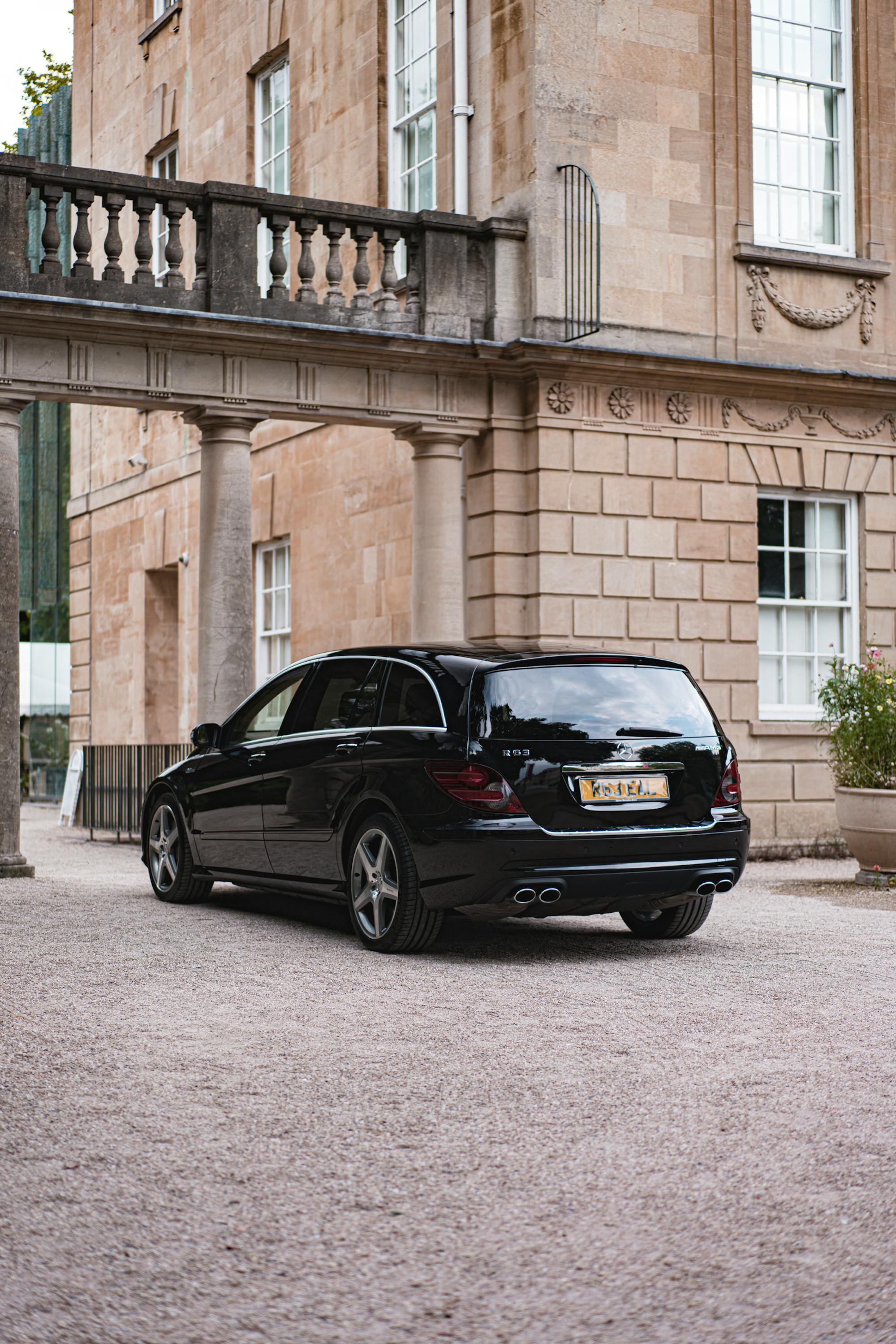 2007 MERCEDES-BENZ R63 AMG