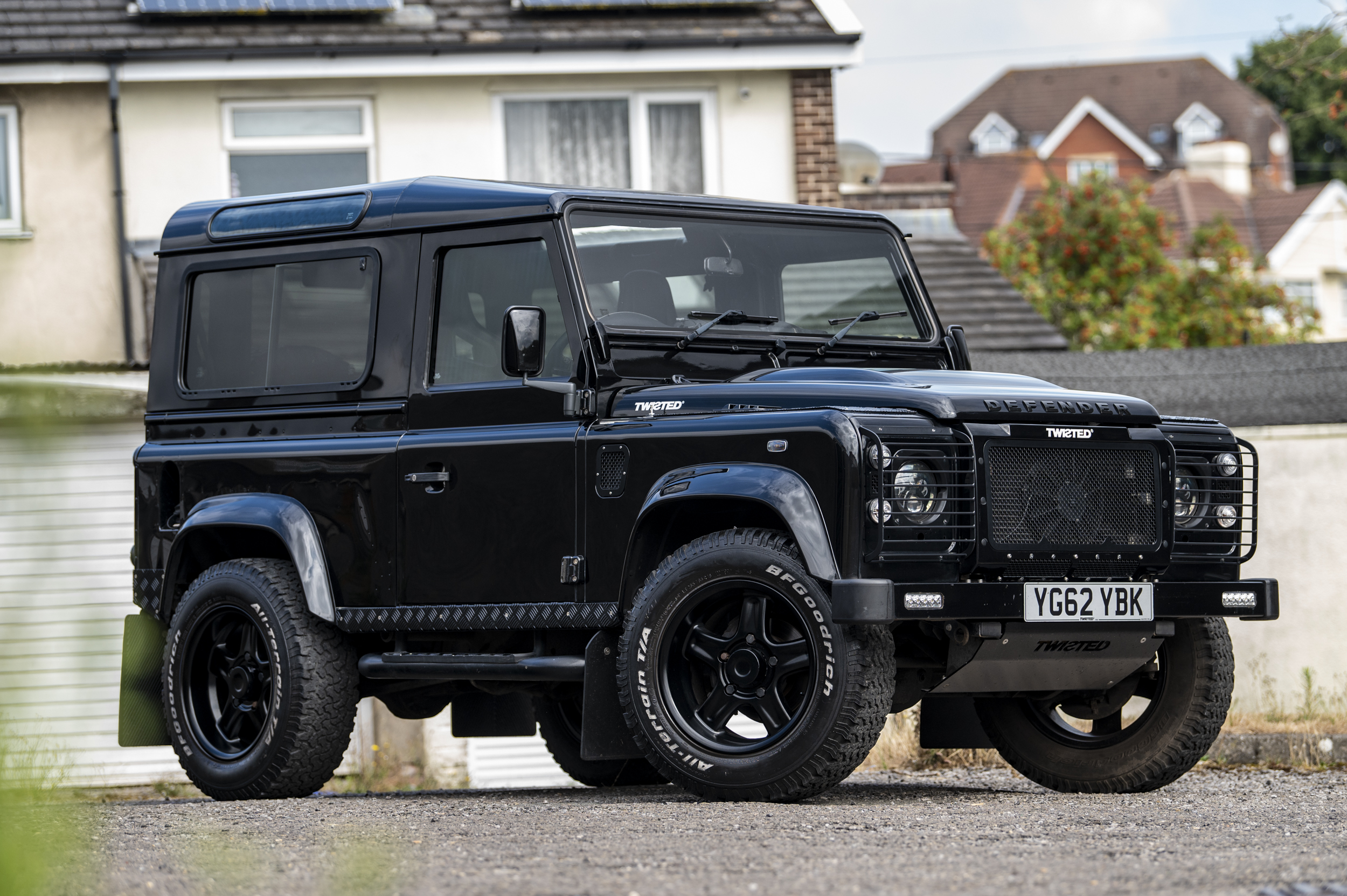 2012 LAND ROVER DEFENDER 90 XS 'TWISTED'