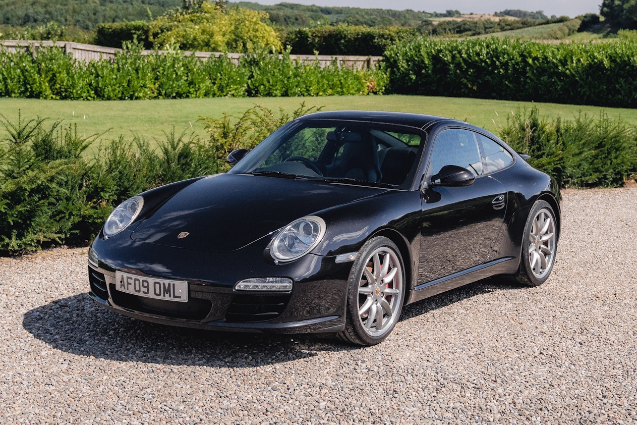 Kingdom Cheshire, 911 (997.2) in S CARRERA United 2009 by for auction PORSCHE sale